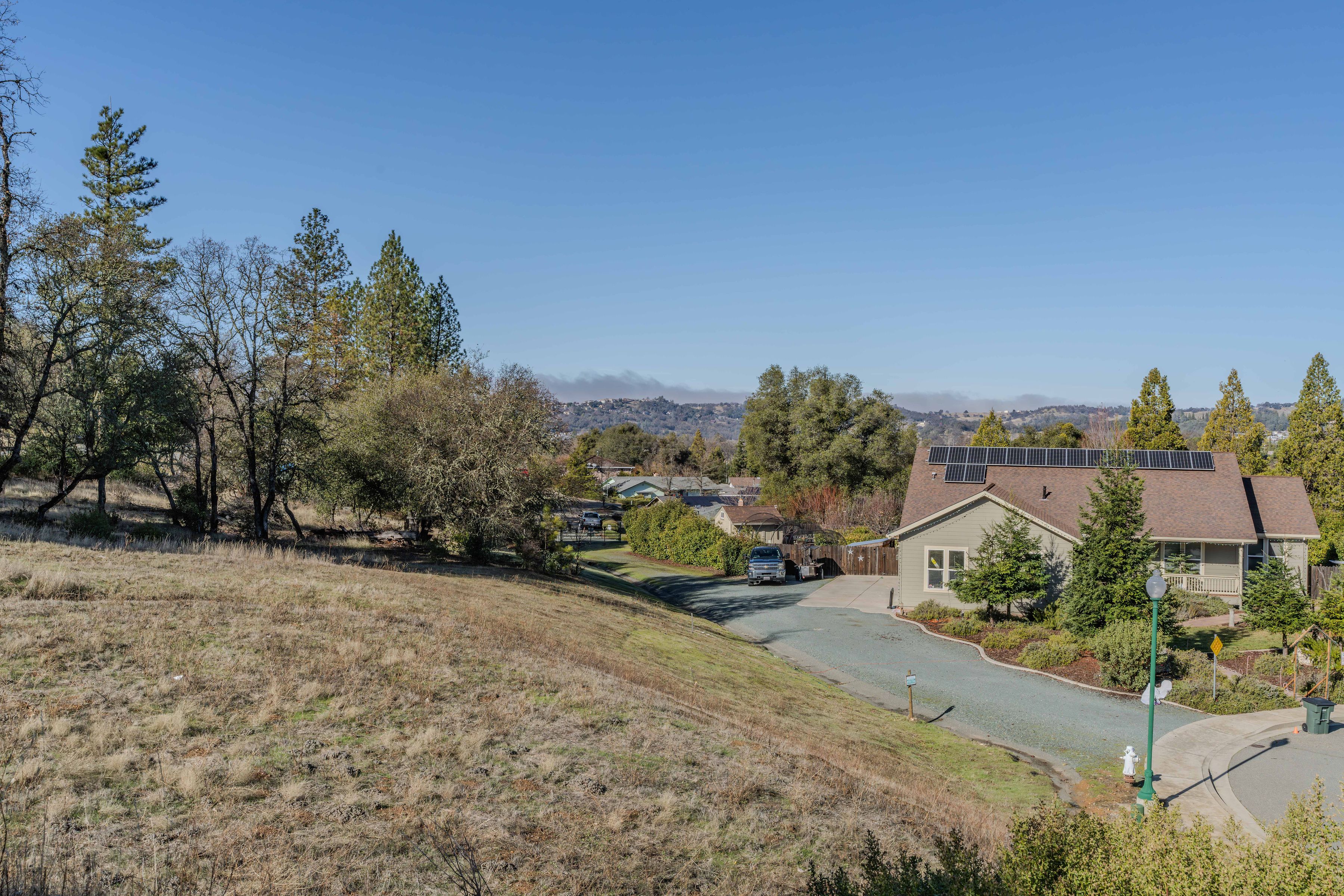  Desirable neighborhood lot ready for development - 物件實景