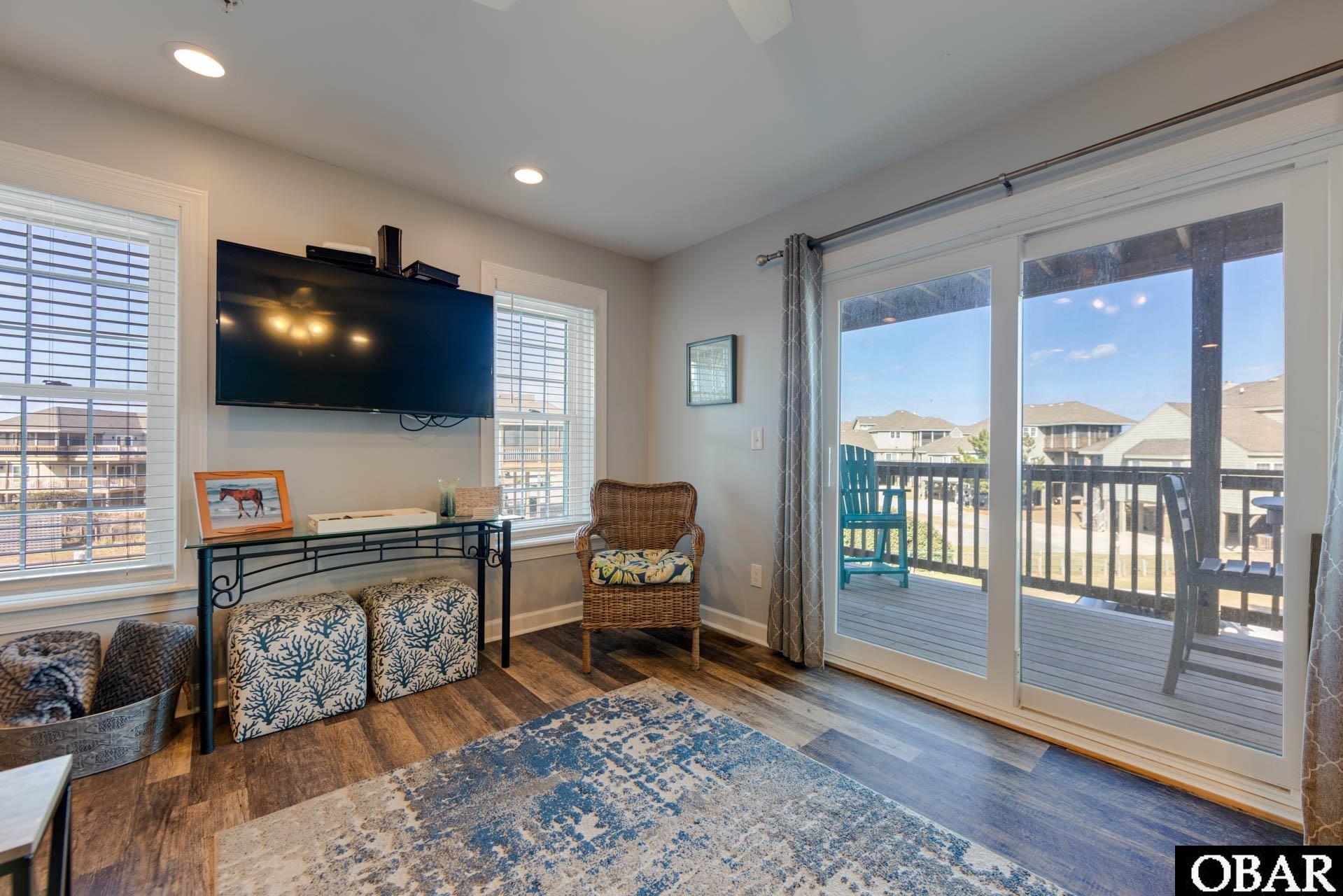 Duck, North Carolina, 27949, United States, 3 Bedrooms Bedrooms, ,2 BathroomsBathrooms,Residential,For Sale,1992061