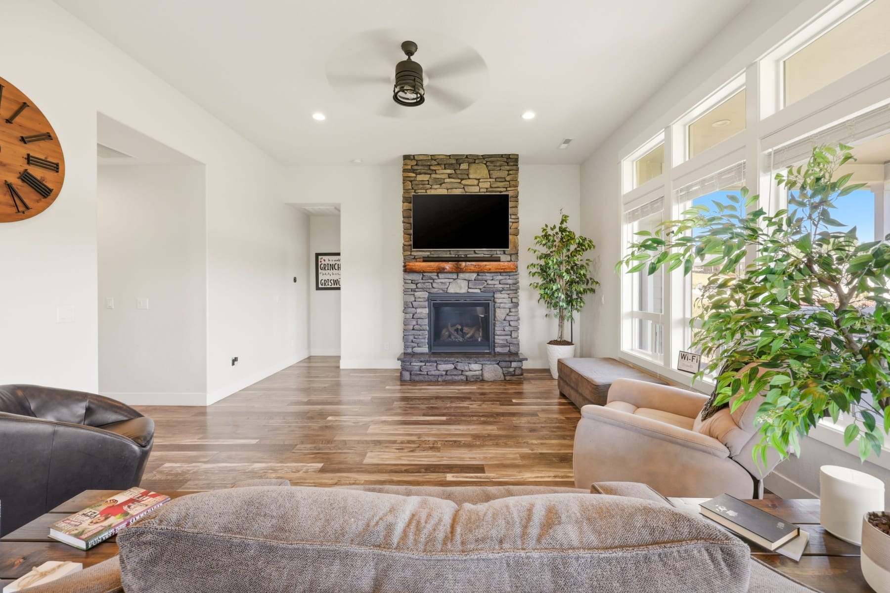  37 Terra Linda Court Eagle Point, OR 97524 - 物件實景