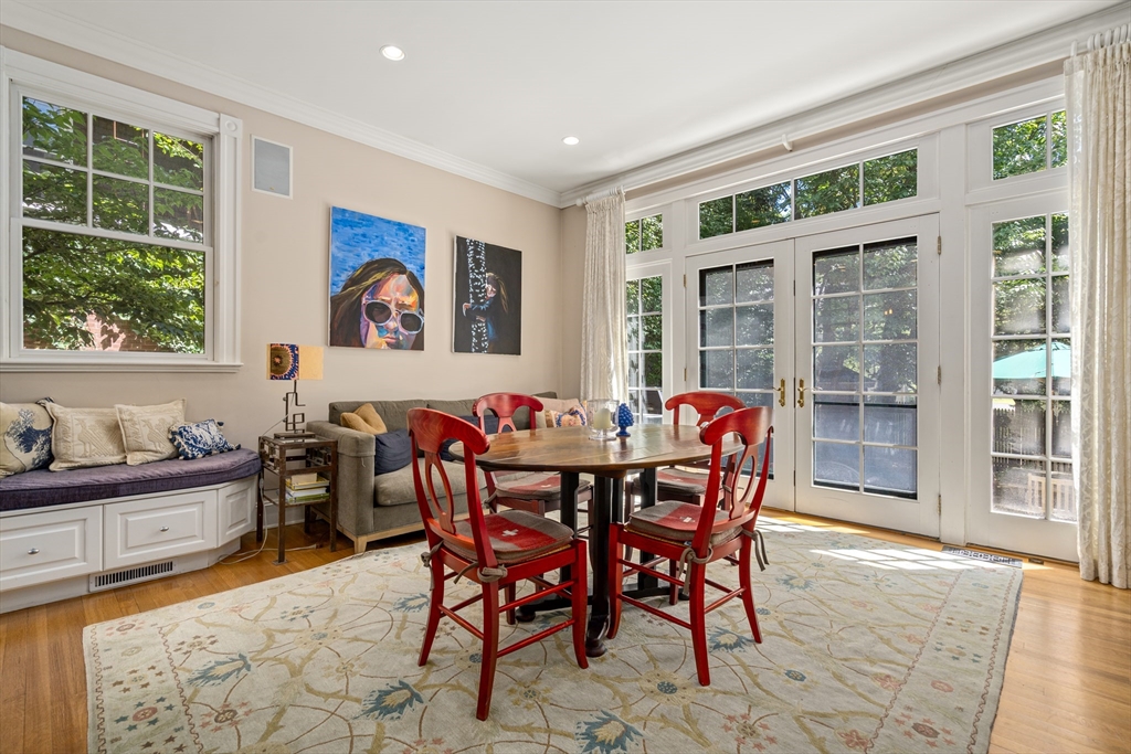 Cambridge, Massachusetts, 02138, United States, 6 Bedrooms Bedrooms, ,7 BathroomsBathrooms,Residential,For Sale,1949717