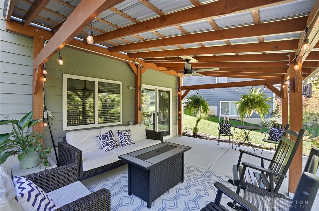 Cincinnati, Ohio, 45245, United States, 4 Bedrooms Bedrooms, ,4 BathroomsBathrooms,Residential,For Sale,1996154