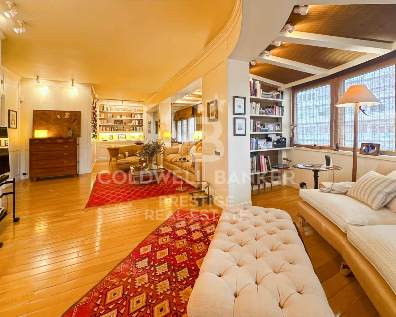 Barcelona, Catalonia, ES, 3 Bedrooms Bedrooms, ,2 BathroomsBathrooms,Residential,For Sale,1804816