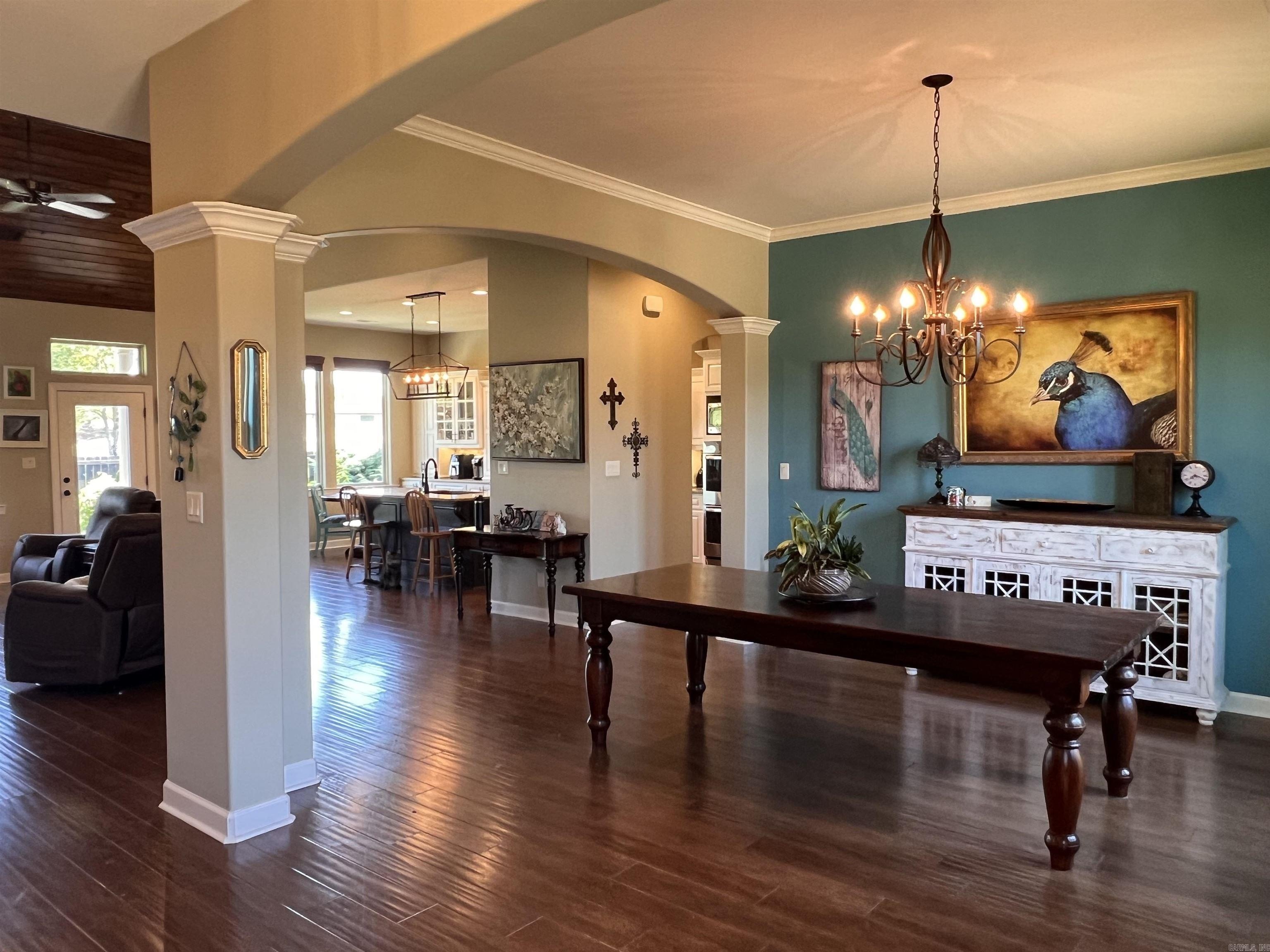 Hot Springs, Arkansas, 71913, United States, 3 Bedrooms Bedrooms, ,3 BathroomsBathrooms,Residential,For Sale,1976234