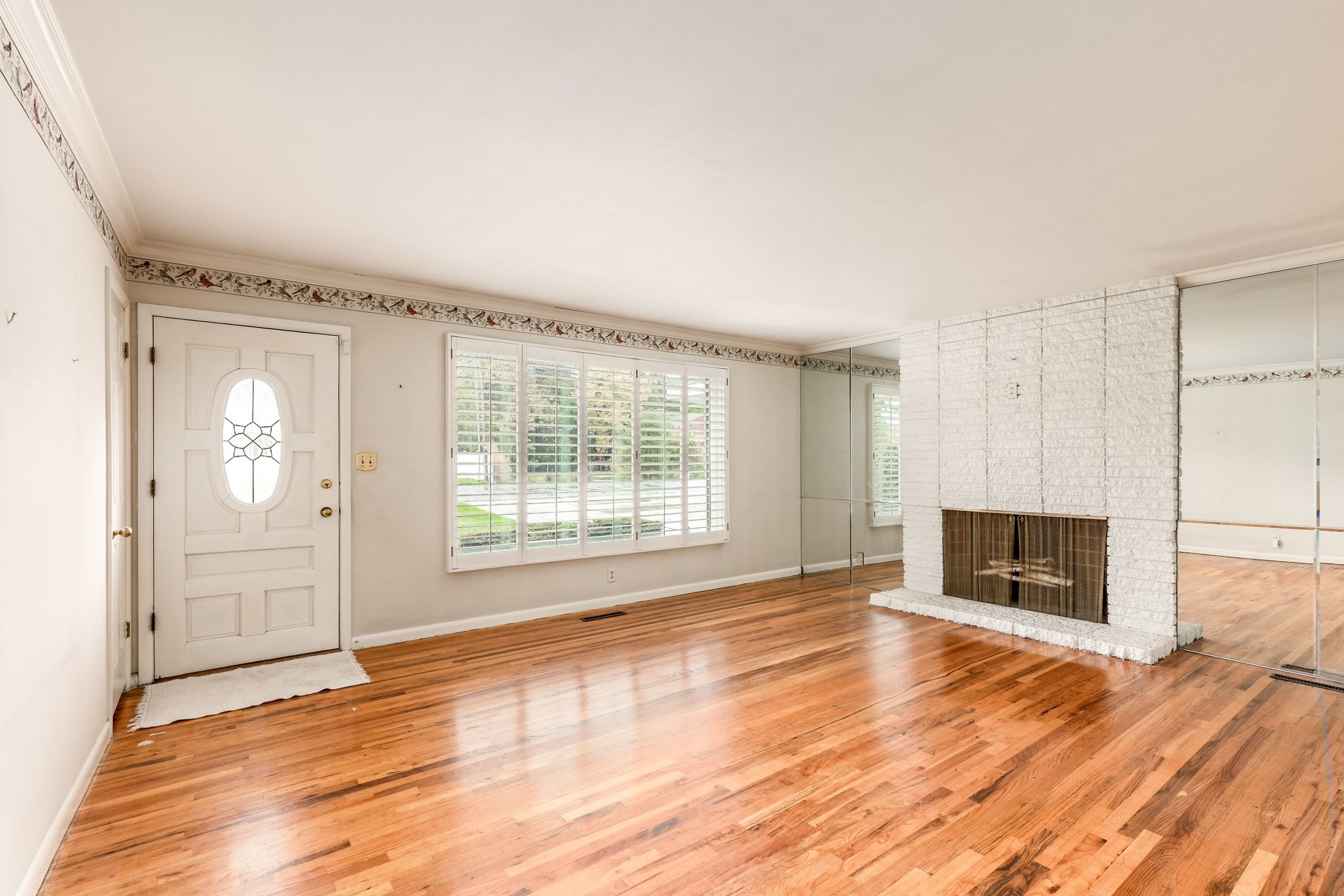  Single Level Living opportunity in the heart of Millcreek - 物件實景