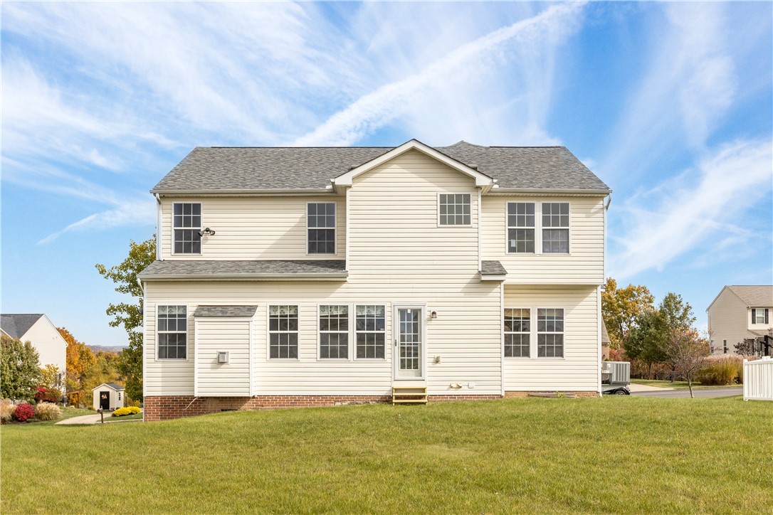 512 Madison Dr, Gibsonia, Pennsylvania, 15044, United States, 4 Bedrooms Bedrooms, ,4 BathroomsBathrooms,Residential,For Sale,512 Madison Dr ,1672528