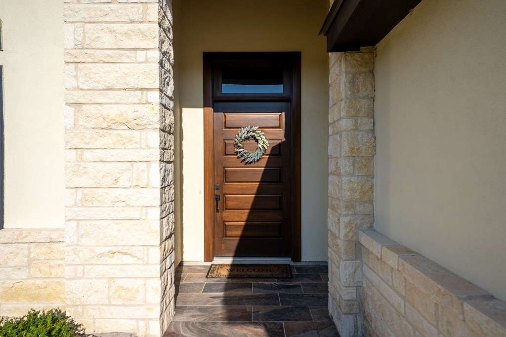 Kerrville, Texas, 78028, United States, 4 Bedrooms Bedrooms, ,3 BathroomsBathrooms,Residential,For Sale,2008788