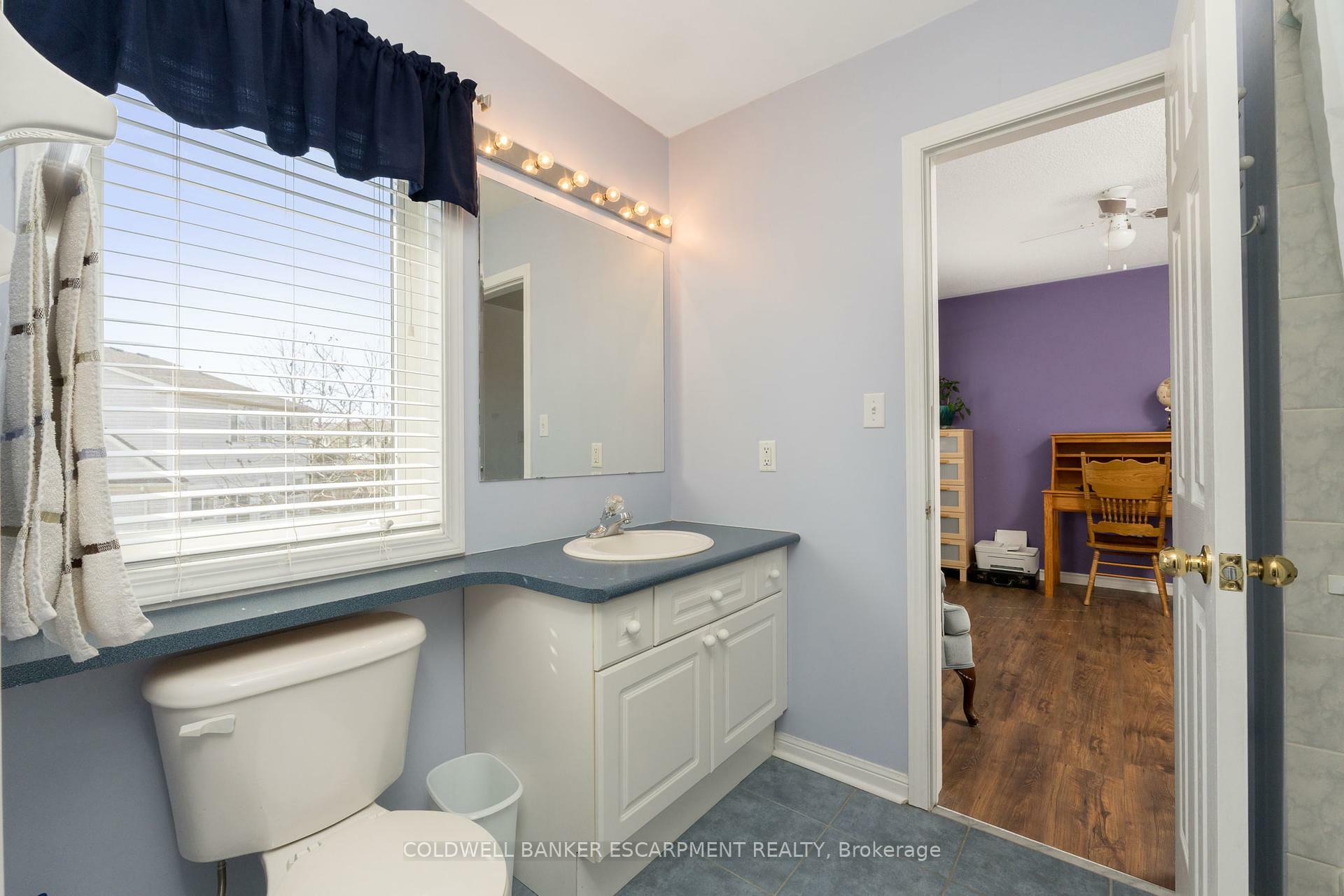 MILTON, Ontario, L9T 5K1, CA, 3 Bedrooms Bedrooms, ,Residential,For Sale,1849827