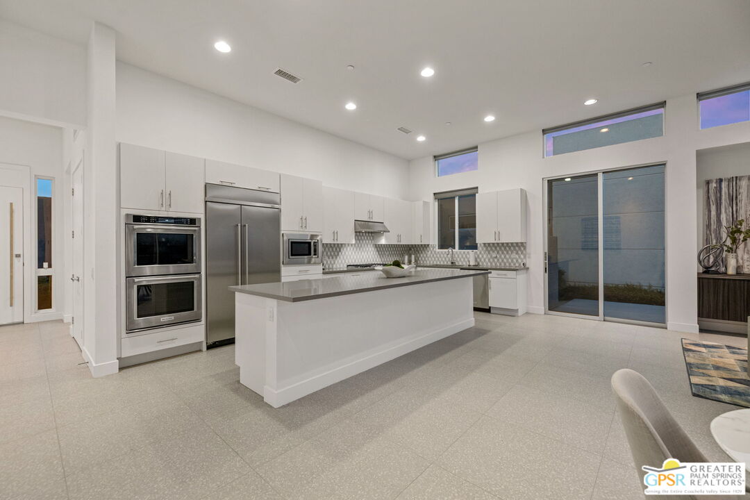 Palm Springs, California, 92262, United States, 3 Bedrooms Bedrooms, ,3 BathroomsBathrooms,Residential,For Sale,1927236