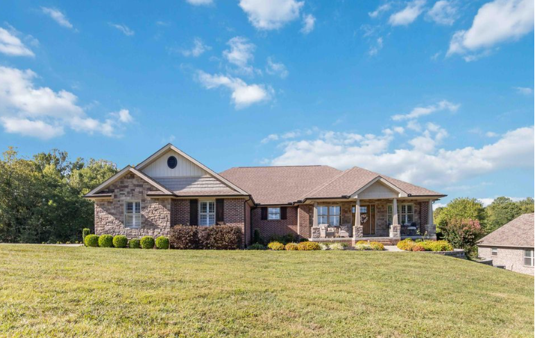 London, Kentucky, 40741, United States, 5 Bedrooms Bedrooms, ,3 BathroomsBathrooms,Residential,For Sale,1976578