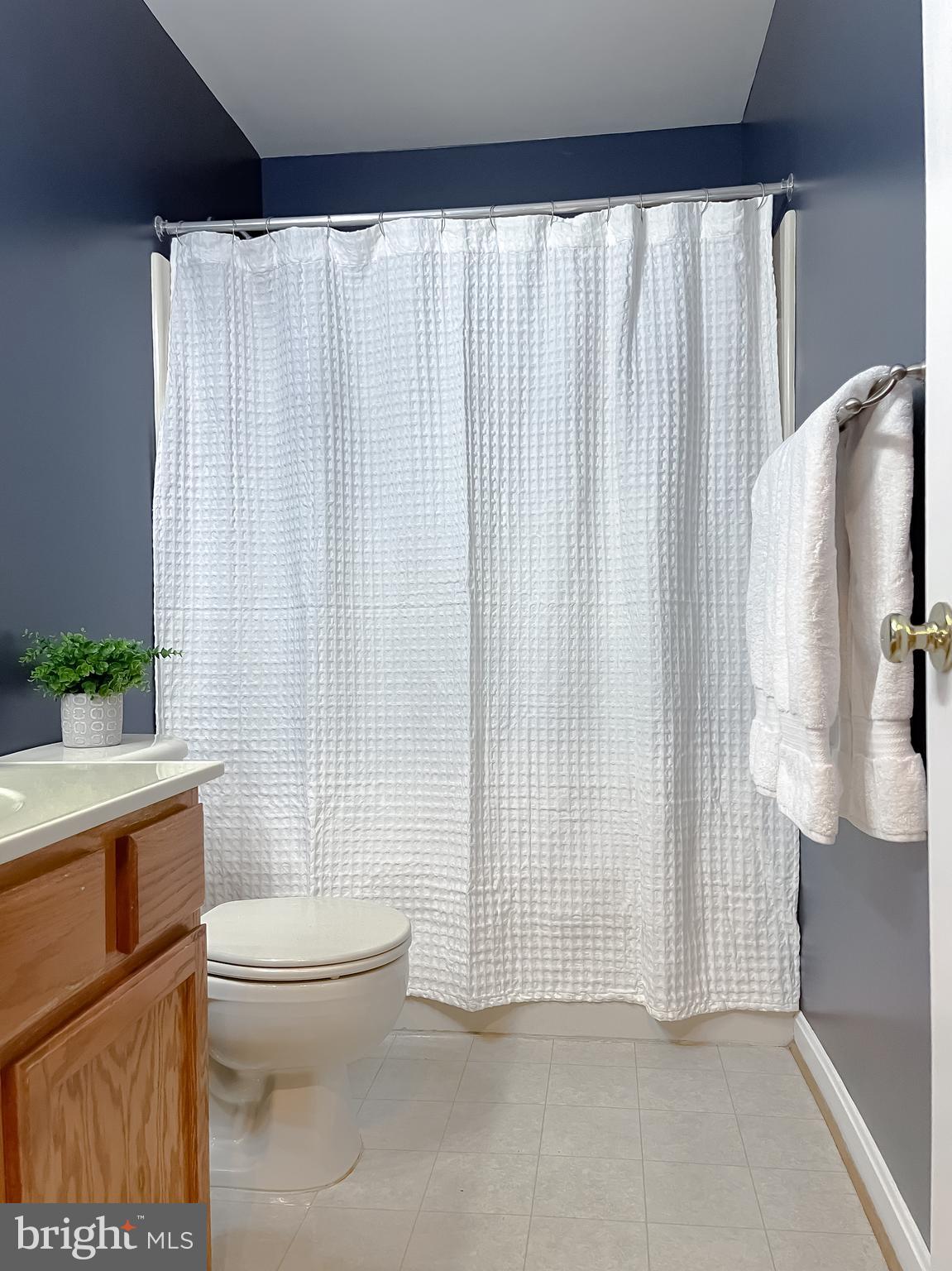 Leonardtown, Maryland, 20650, United States, 5 Bedrooms Bedrooms, ,4 BathroomsBathrooms,Residential,For Sale,2006154