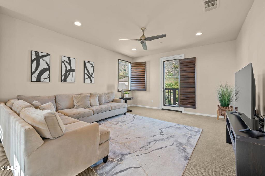 Azusa, California, 91702, United States, 4 Bedrooms Bedrooms, ,4 BathroomsBathrooms,Residential,For Sale,1987831