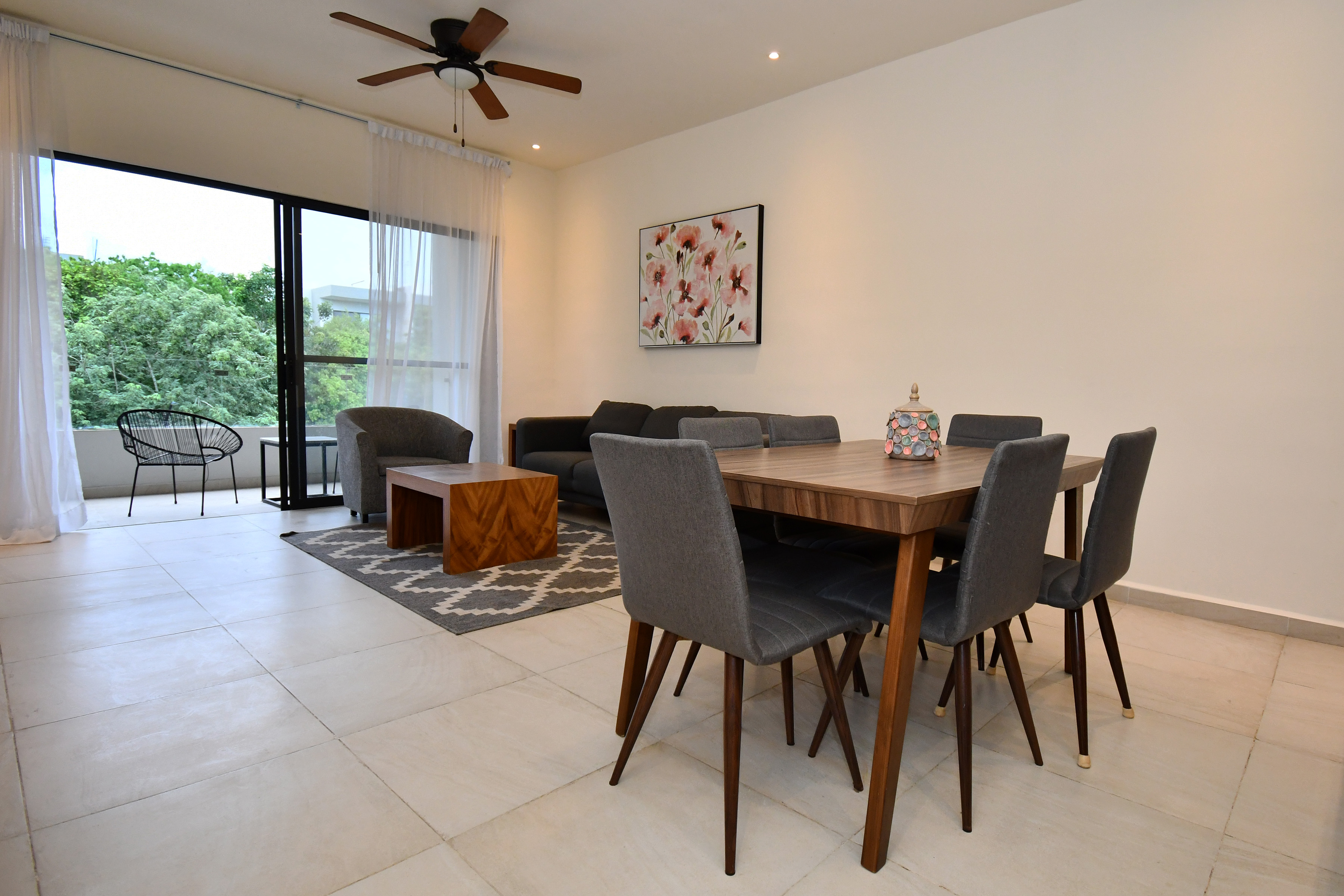 Modern Three-Bedroom Apartment with Terrace in Selvanova, Coto 8 - 物件實景