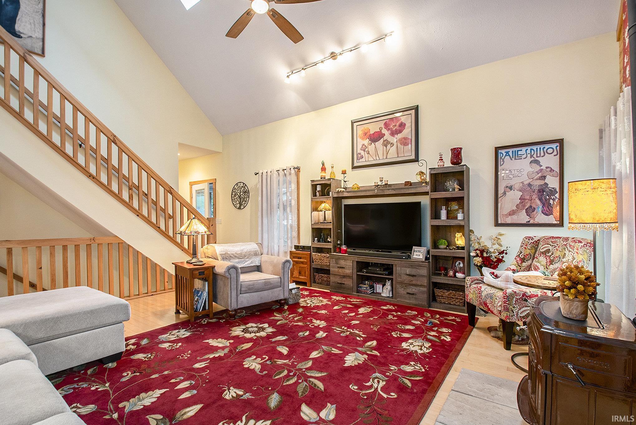 Shipshewana, Indiana, 46565, United States, 2 Bedrooms Bedrooms, ,3 BathroomsBathrooms,Residential,For Sale,1982813