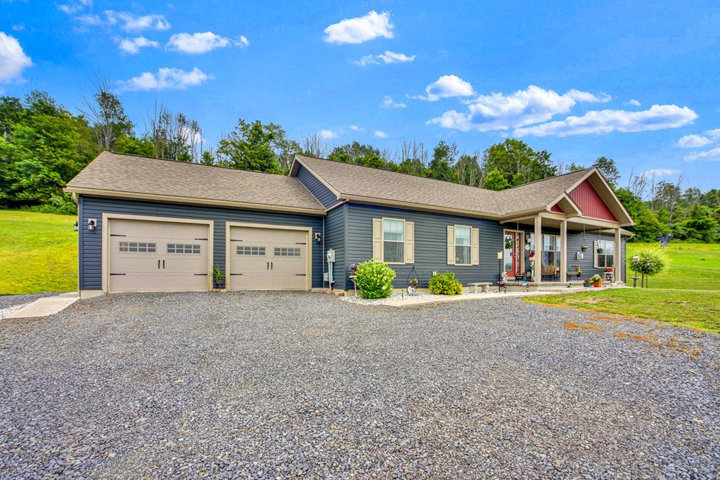 Wellsboro, Pennsylvania, 16901, United States, 3 Bedrooms Bedrooms, ,2 BathroomsBathrooms,Residential,For Sale,1921968