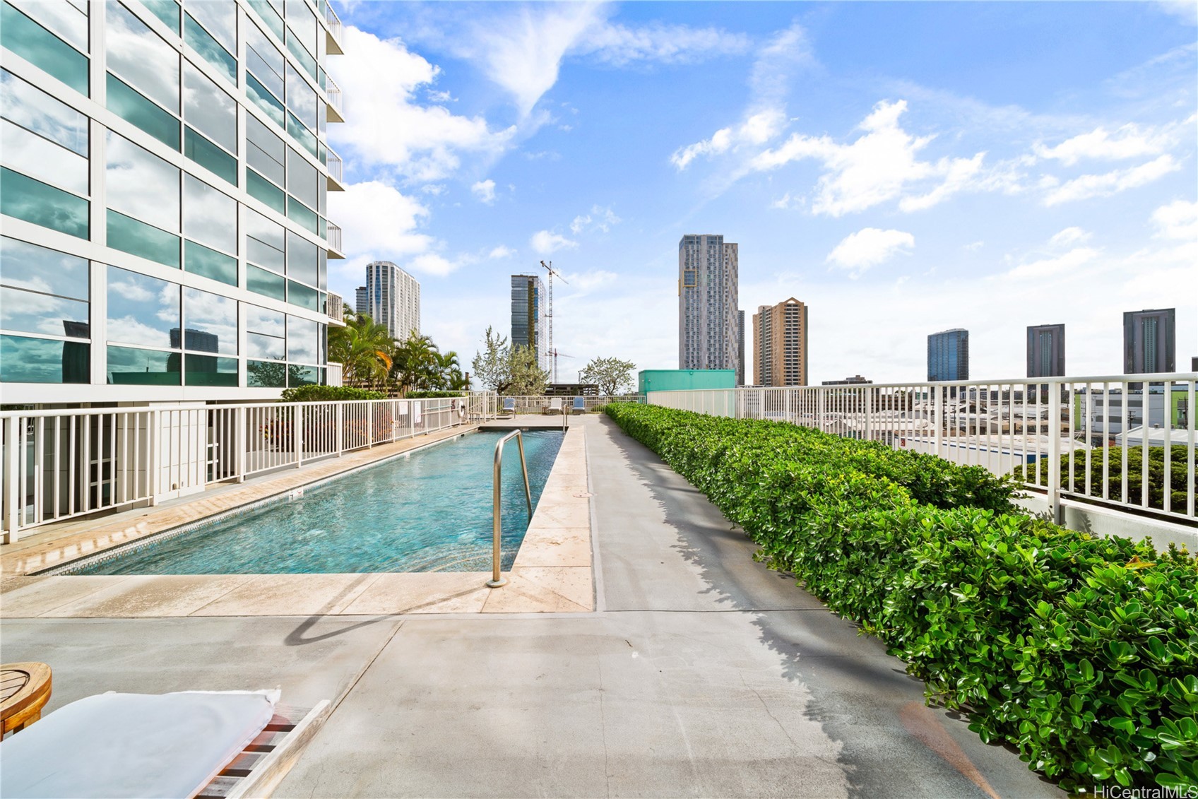 Honolulu, Hawaii, 96814, United States, 1 Bedroom Bedrooms, ,1 BathroomBathrooms,Residential,For Sale,1866206