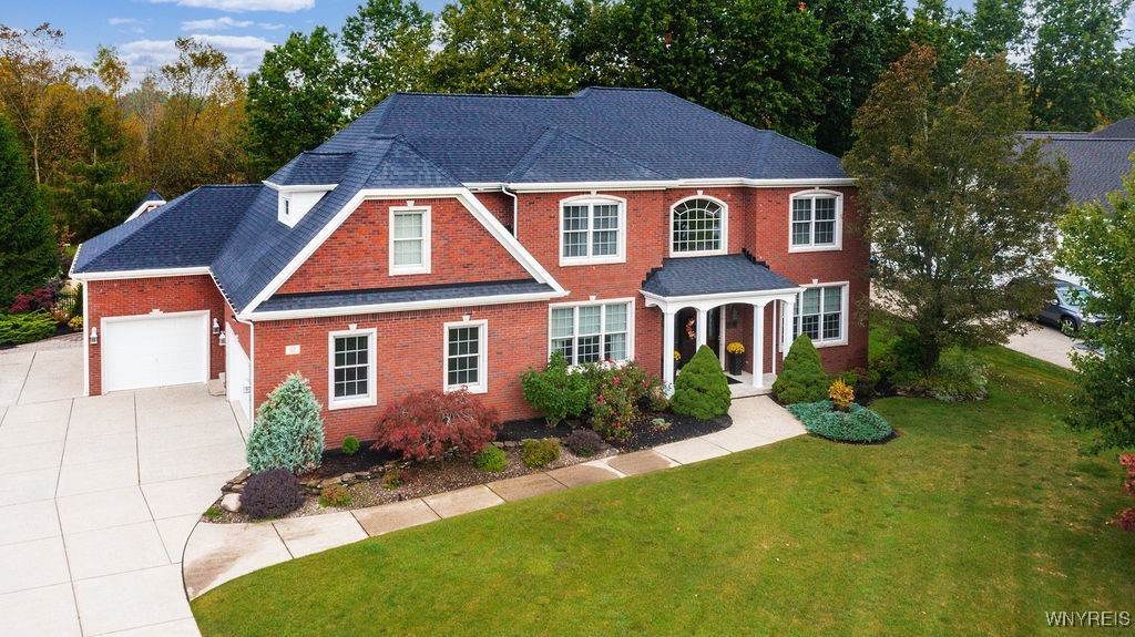 Grand Island, New York, 14072, United States, 4 Bedrooms Bedrooms, ,5 BathroomsBathrooms,Residential,For Sale,1975944