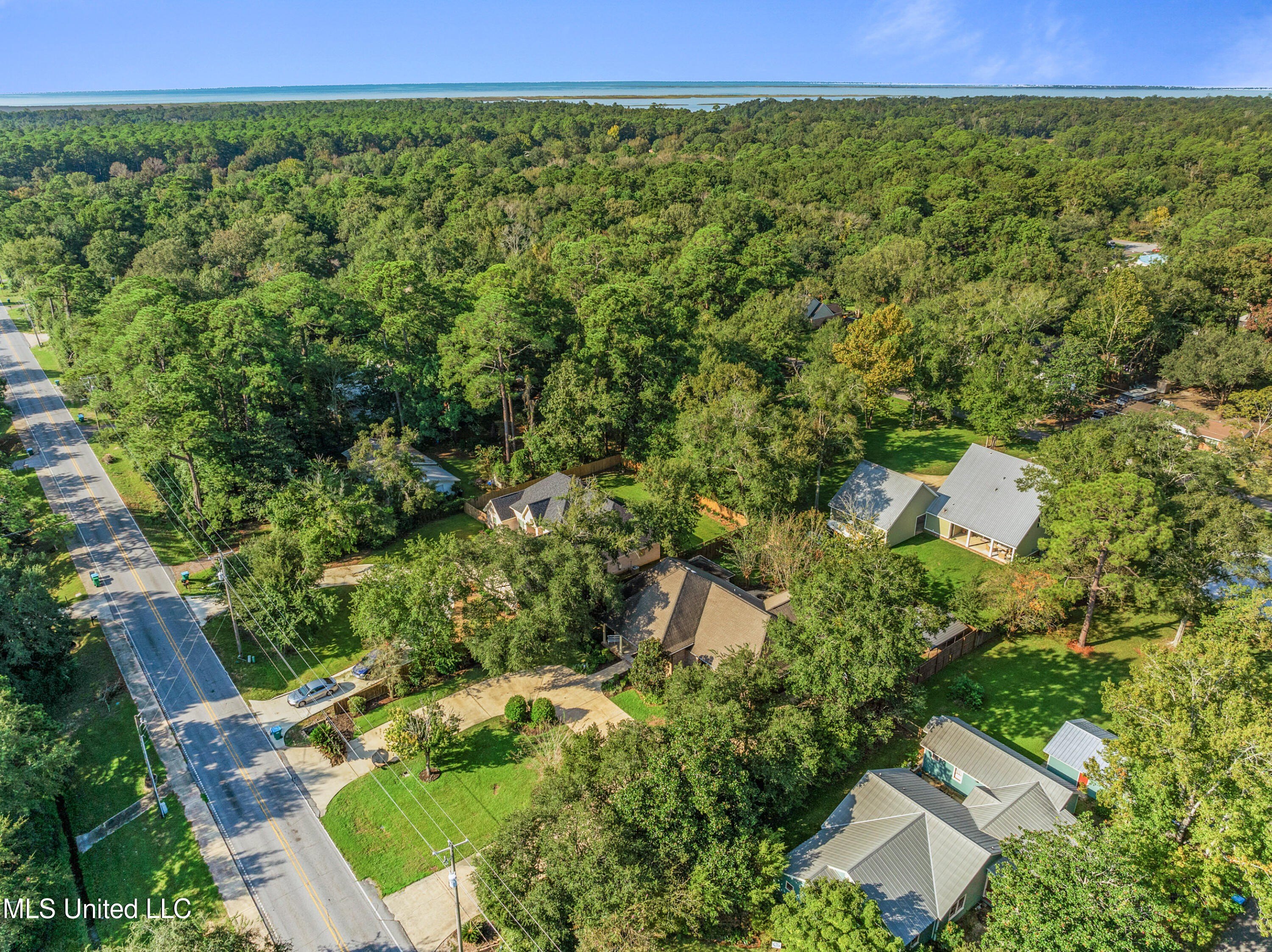 Ocean Springs, Mississippi, 39564, United States, 4 Bedrooms Bedrooms, ,3 BathroomsBathrooms,Residential,For Sale,1978241