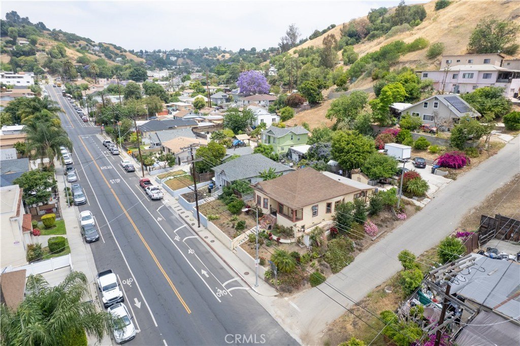 Los Angeles, California, 90031, United States, 3 Bedrooms Bedrooms, ,1 BathroomBathrooms,Residential,For Sale,1990461