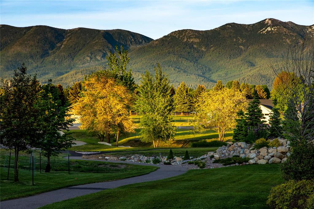 Polson, Montana, 59860, United States, 3 Bedrooms Bedrooms, ,2 BathroomsBathrooms,Residential,For Sale,1983270