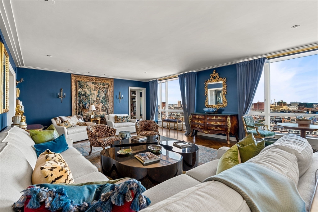 Boston, Massachusetts, 02116, United States, 3 Bedrooms Bedrooms, ,3 BathroomsBathrooms,Residential,For Sale,1850215