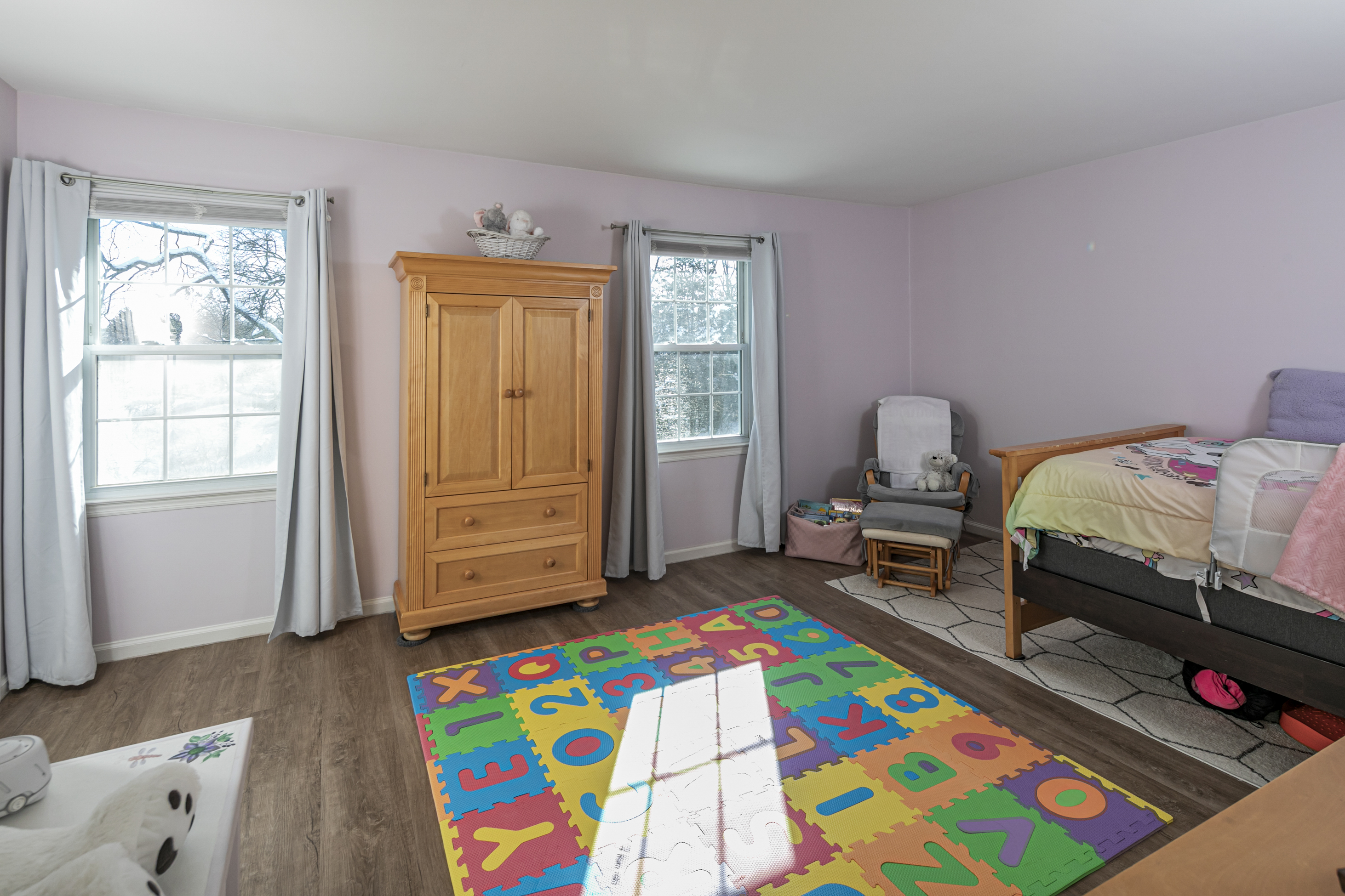  Williamsburg Square Townhouse with New Kitchen, Floors & Bath - 物件實景