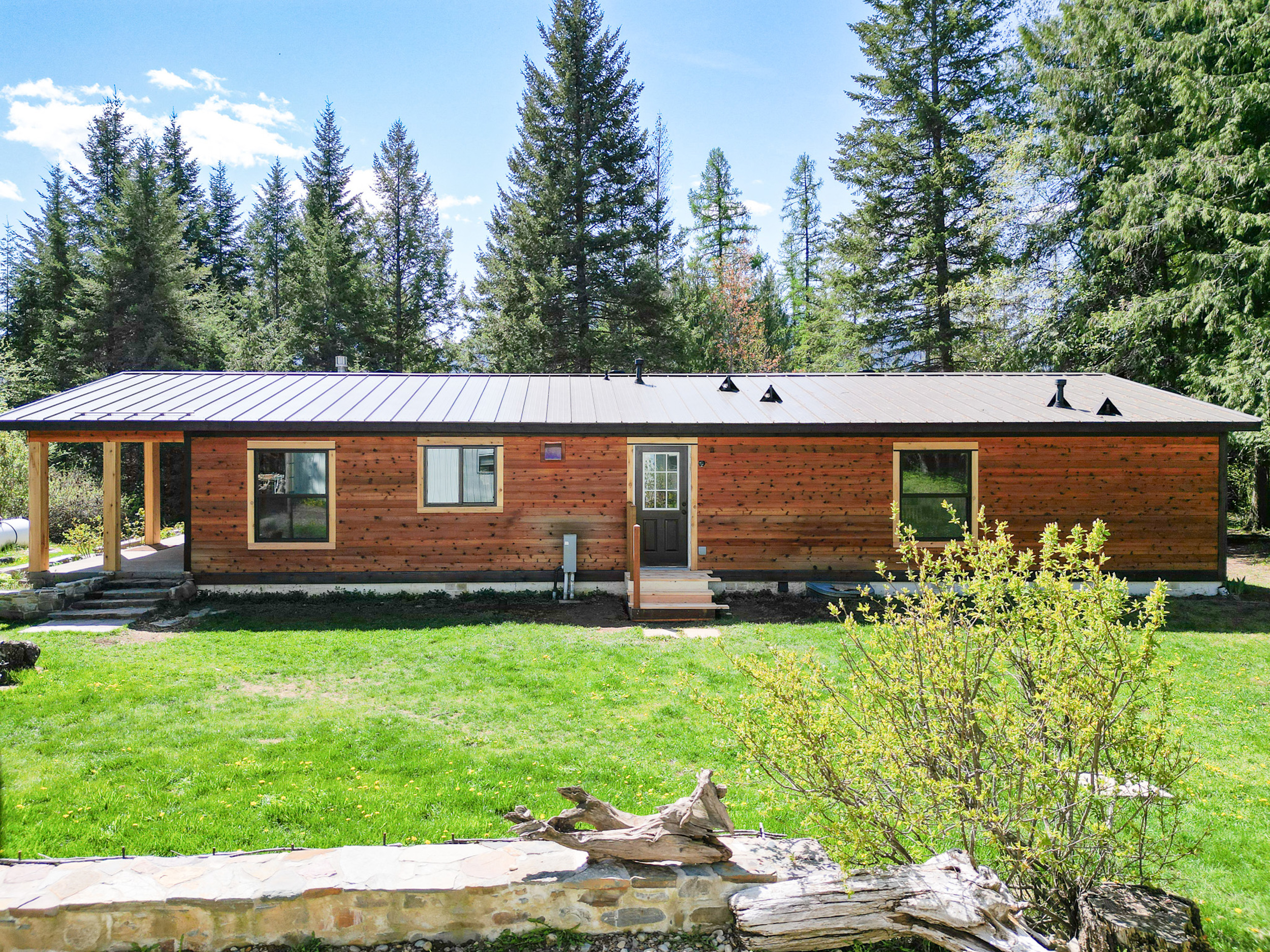 Clark Fork, Idaho, 83811, United States, 3 Bedrooms Bedrooms, ,2 BathroomsBathrooms,Residential,For Sale,1887934
