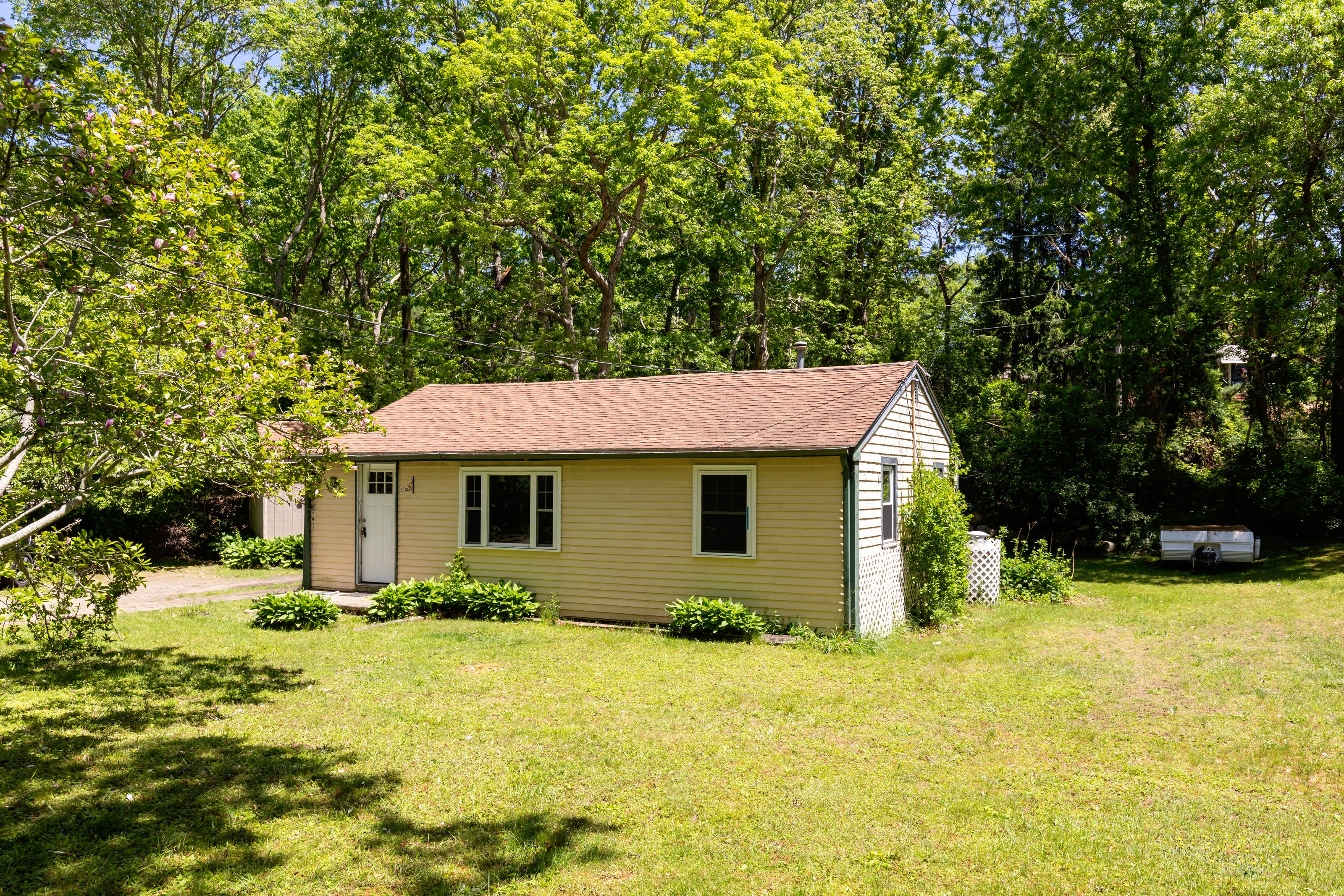  8 Pond View Circle, Plymouth, MA, 02360 - 物件實景