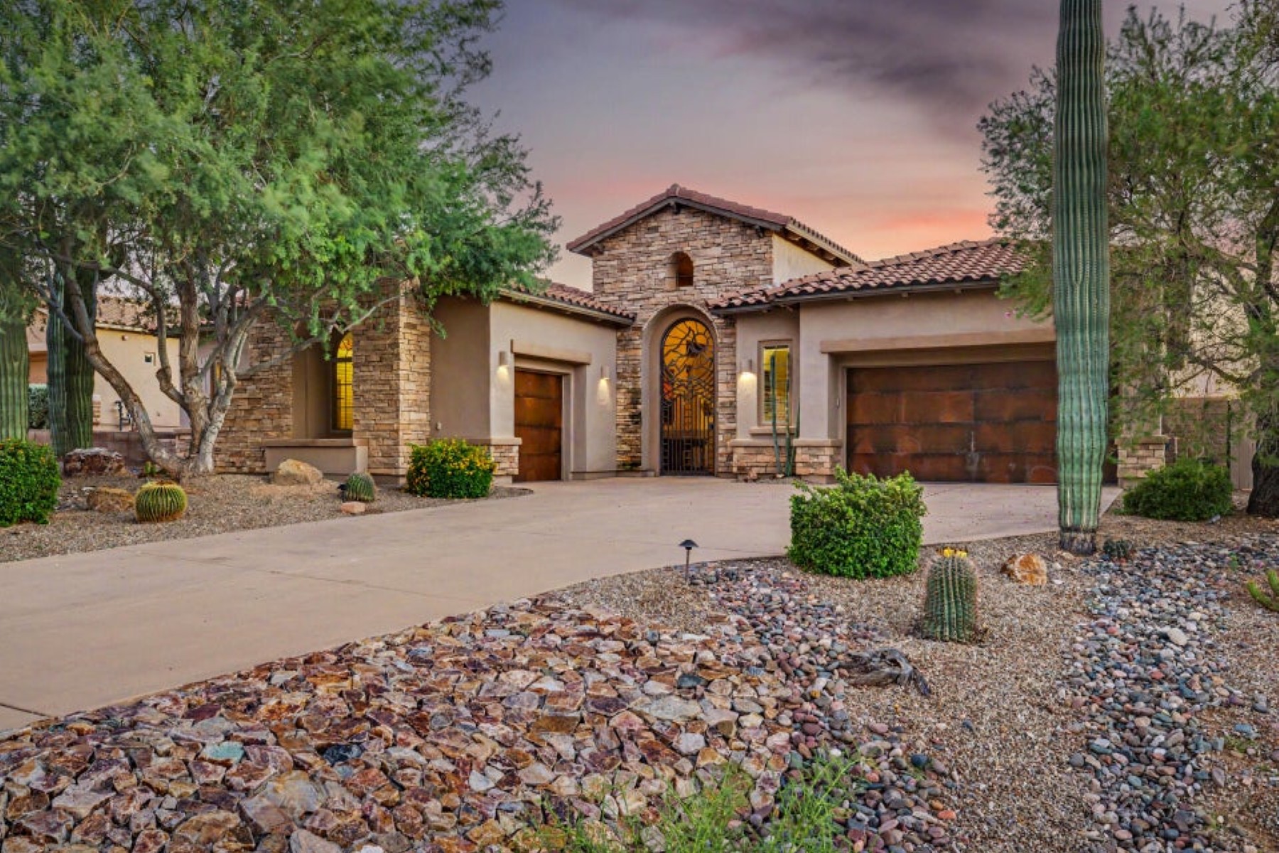  5747 W Silent Wash Place¦Marana, AZ - 物件實景