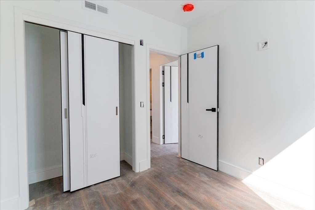 Boston, Massachusetts, 02125, United States, 4 Bedrooms Bedrooms, ,3 BathroomsBathrooms,Residential,For Sale,1975073