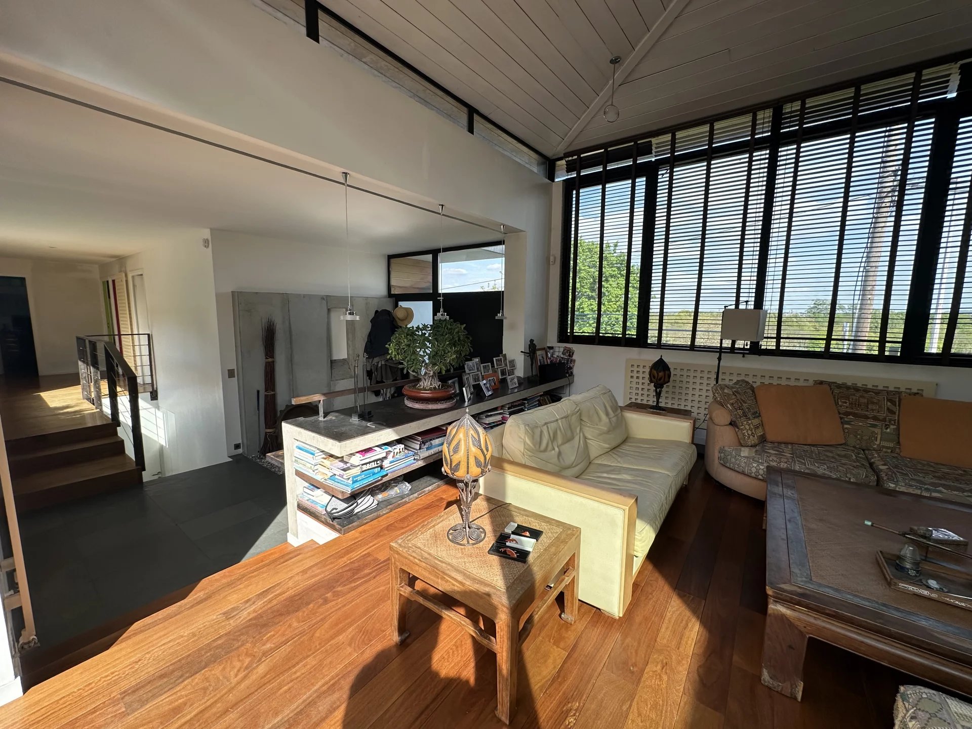 Le Pecq, Île-de-France, 78230, FR, 5 Bedrooms Bedrooms, ,Residential,For Sale,1994404