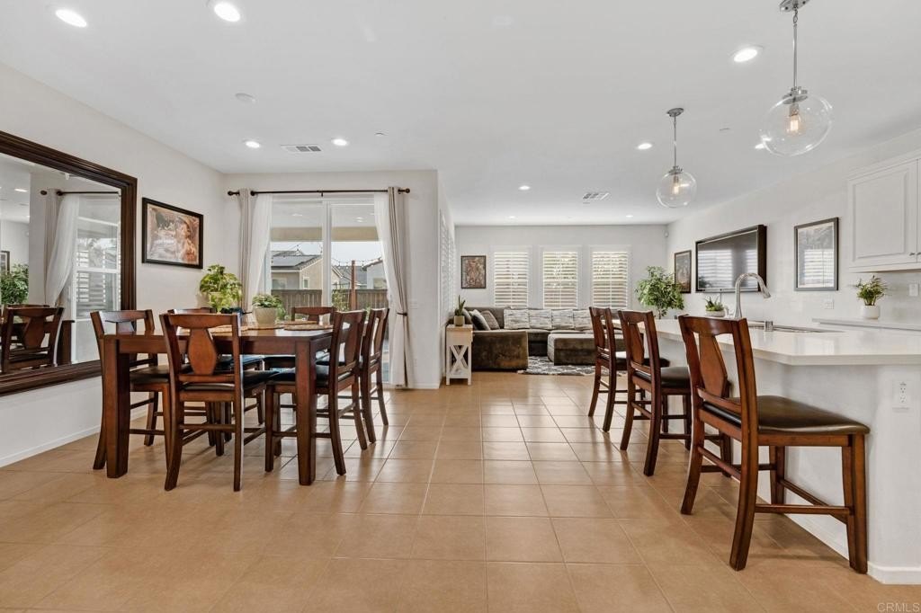 Chula Vista, California, 91913, United States, 4 Bedrooms Bedrooms, ,3 BathroomsBathrooms,Residential,For Sale,1941619