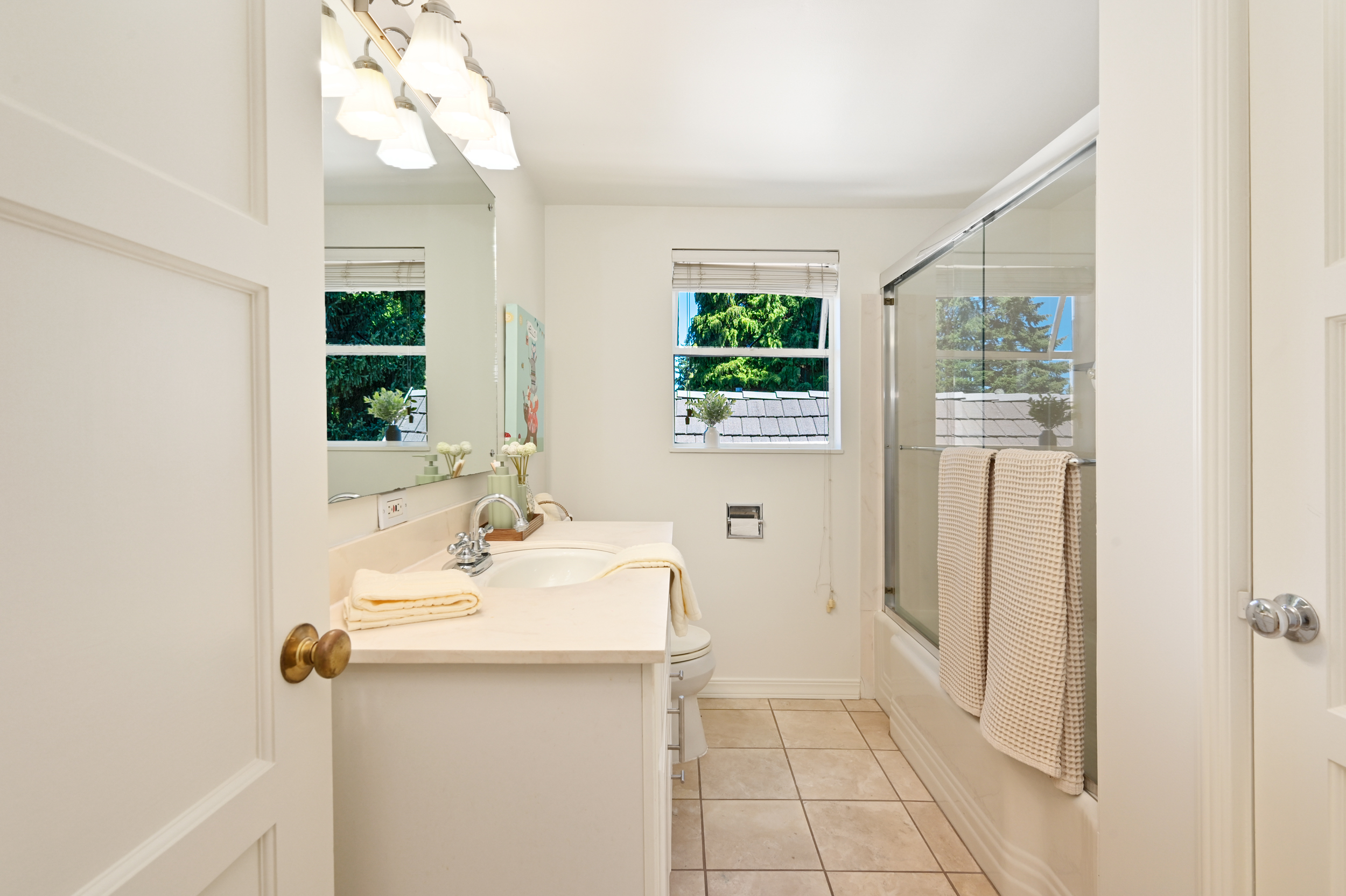  4902 NE 70th St, Seattle, WA 98115 - 物件實景