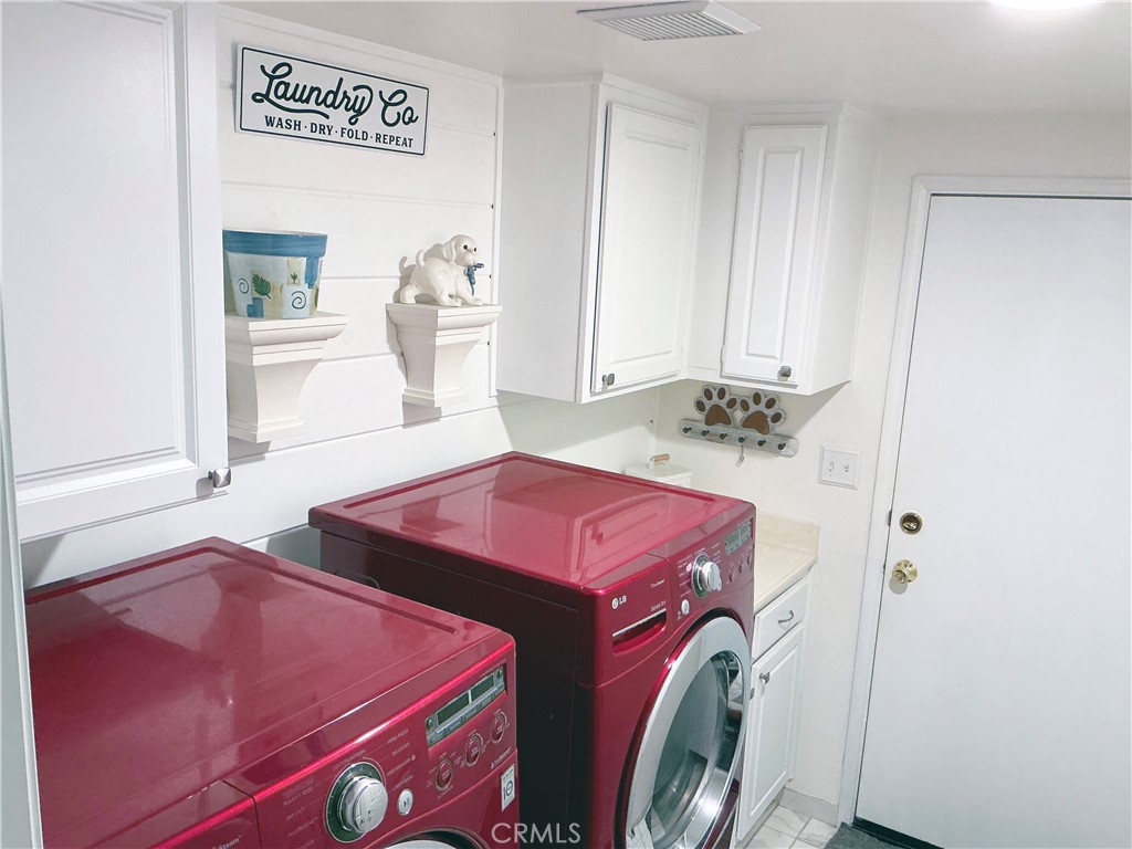 Murrieta, California, 92563, United States, 4 Bedrooms Bedrooms, ,4 BathroomsBathrooms,Residential,For Sale,1829375