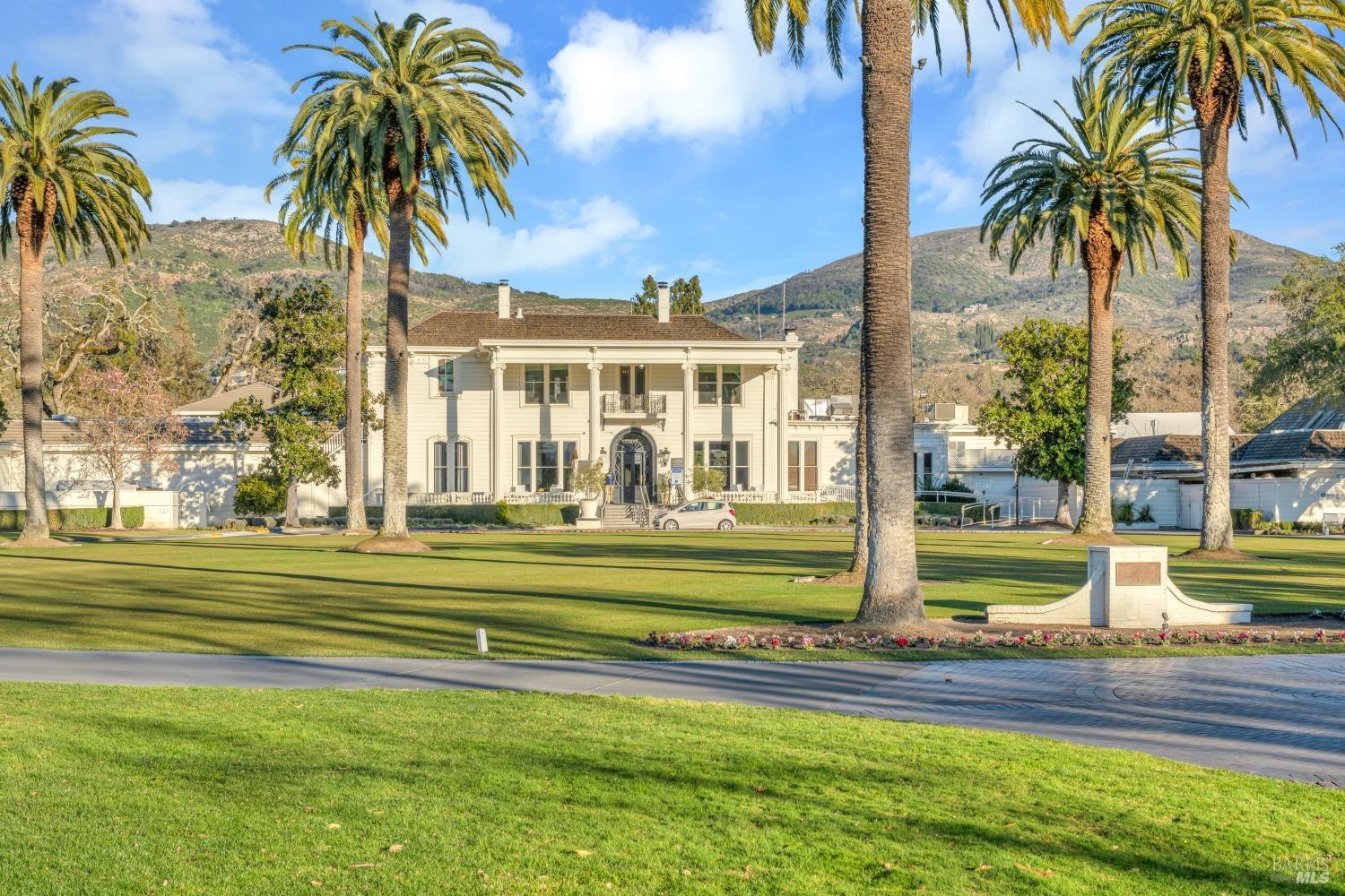 Napa, California, 94558, United States, 2 Bedrooms Bedrooms, ,2 BathroomsBathrooms,Residential,For Sale,1849906