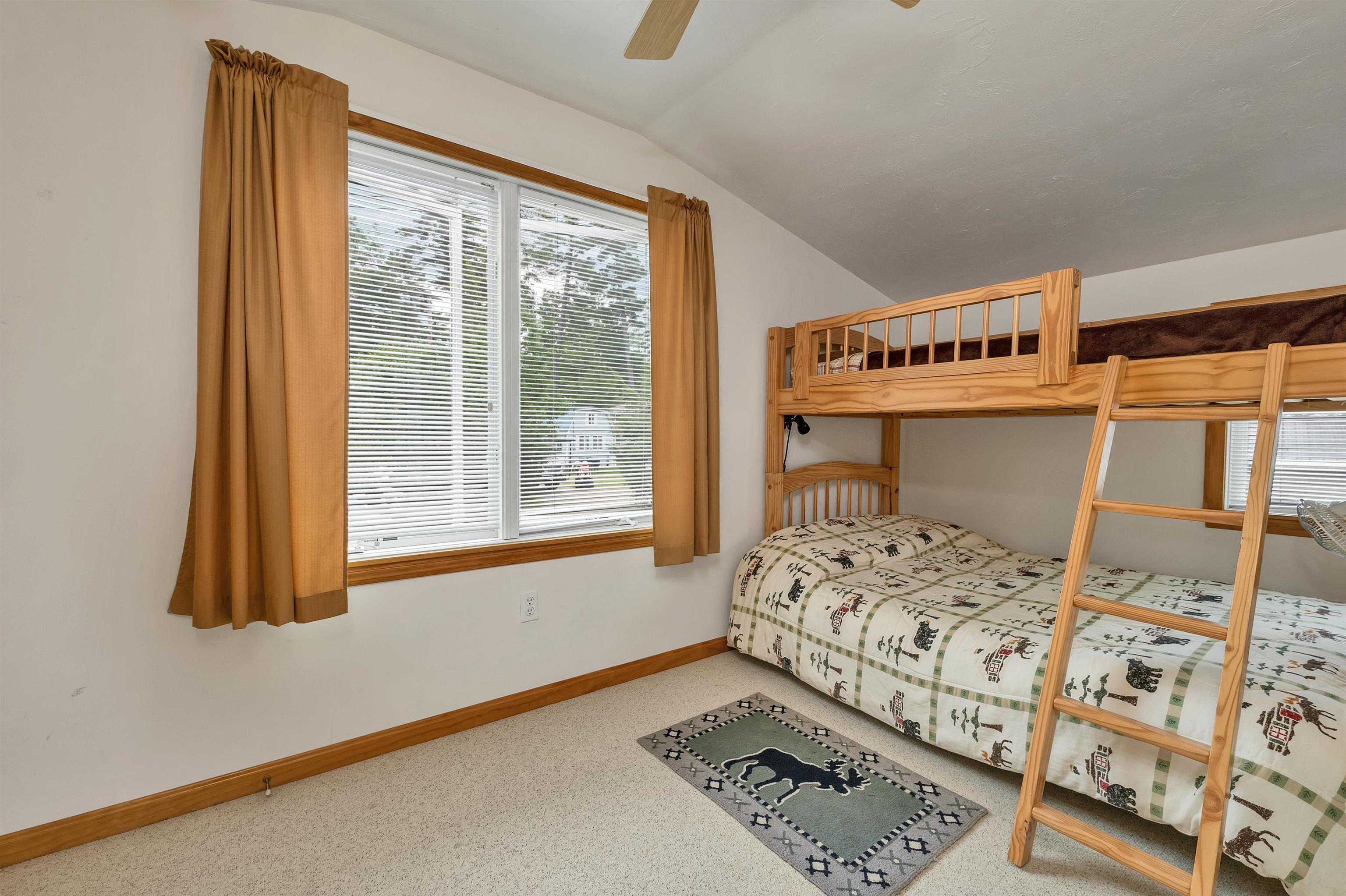 Gilford, New Hampshire, 03249, United States, 2 Bedrooms Bedrooms, ,2 BathroomsBathrooms,Residential,For Sale,1882467