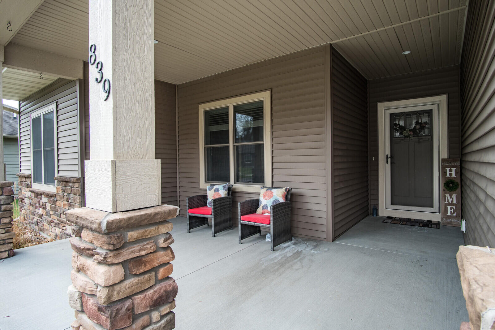 Onalaska, Wisconsin, 54650, United States, 3 Bedrooms Bedrooms, ,3 BathroomsBathrooms,Residential,For Sale,2037961