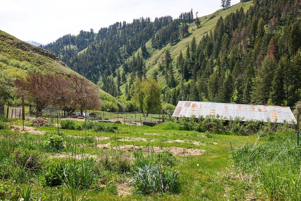 Riggins, Idaho, 83549, United States, 2 Bedrooms Bedrooms, ,1 BathroomBathrooms,Residential,For Sale,1825339