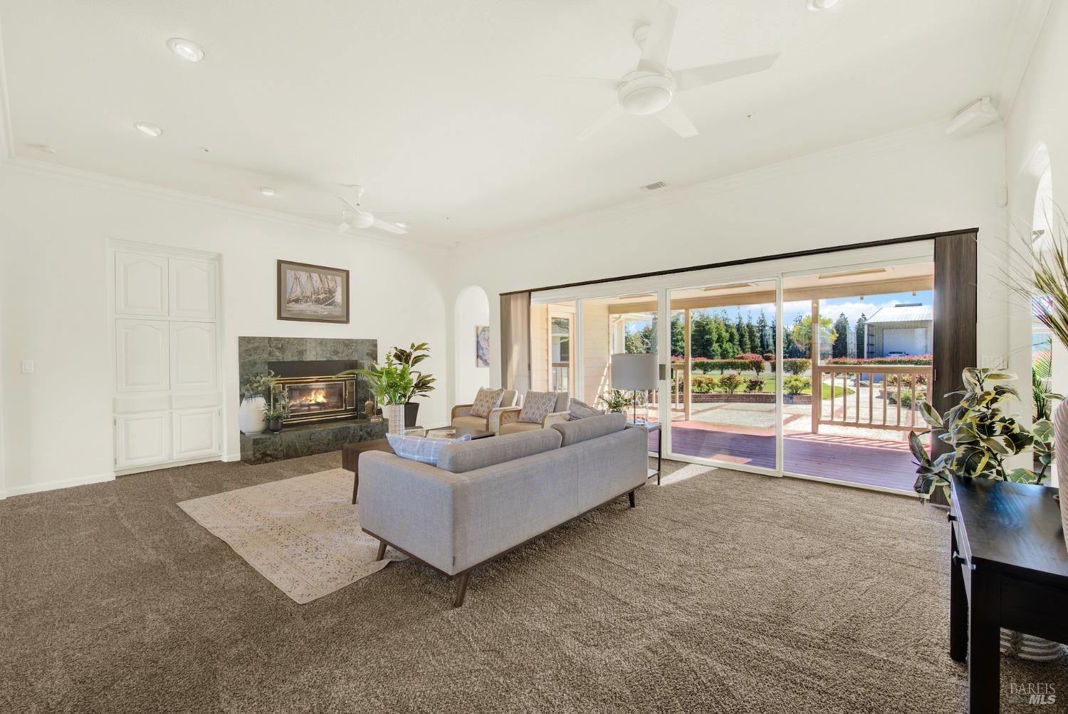 Vacaville, California, 95688, United States, 4 Bedrooms Bedrooms, ,4 BathroomsBathrooms,Residential,For Sale,1991158