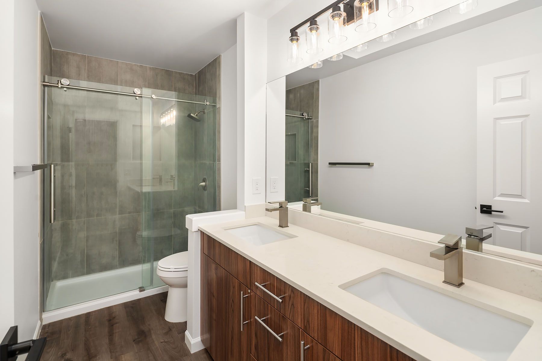  26440 SE 22nd St, Sammamish, WA 98075 - 物件實景