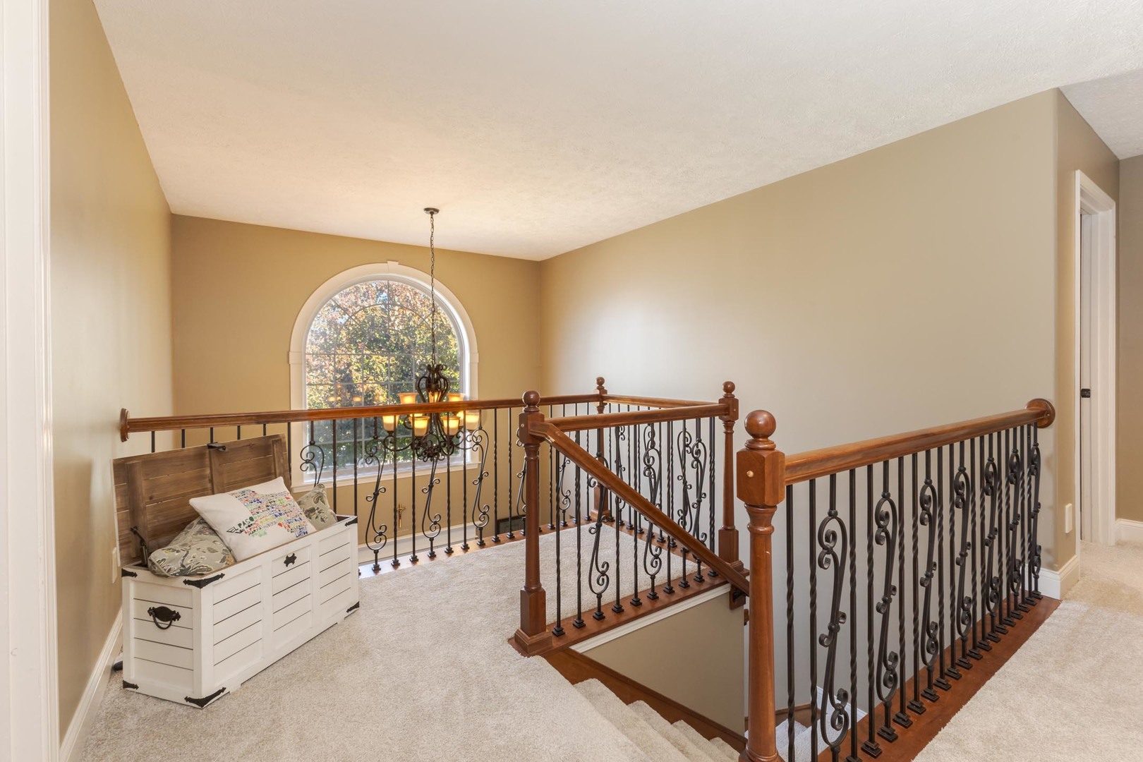 Bloomington, Illinois, 61704, United States, 4 Bedrooms Bedrooms, ,4 BathroomsBathrooms,Residential,For Sale,1996110