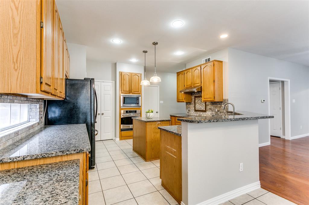 Flower Mound, Texas, 75028, United States, 4 Bedrooms Bedrooms, ,3 BathroomsBathrooms,Residential,For Sale,1839019