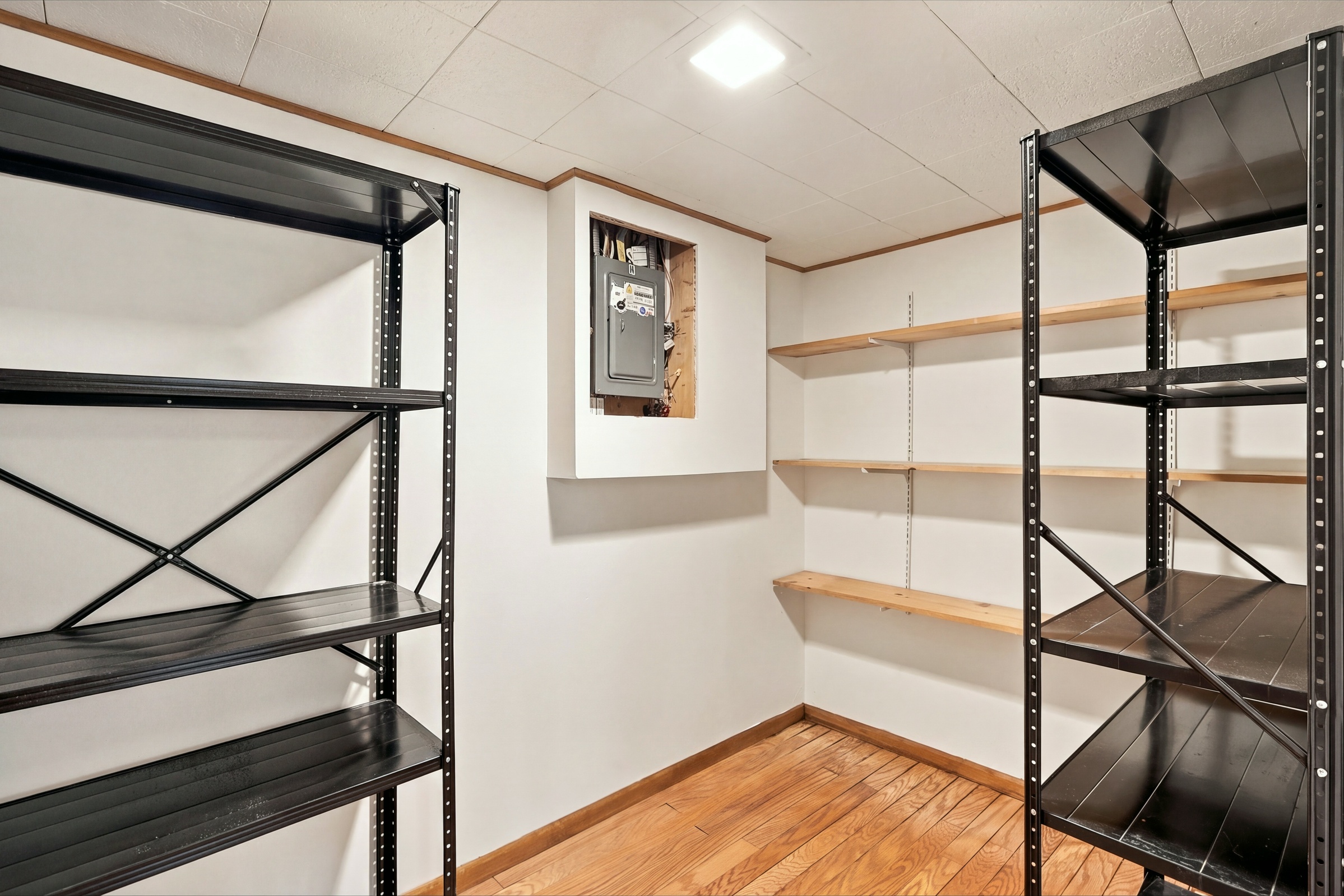  9087 Northwood Parkway, New Hope, MN 55427 - 物件實景
