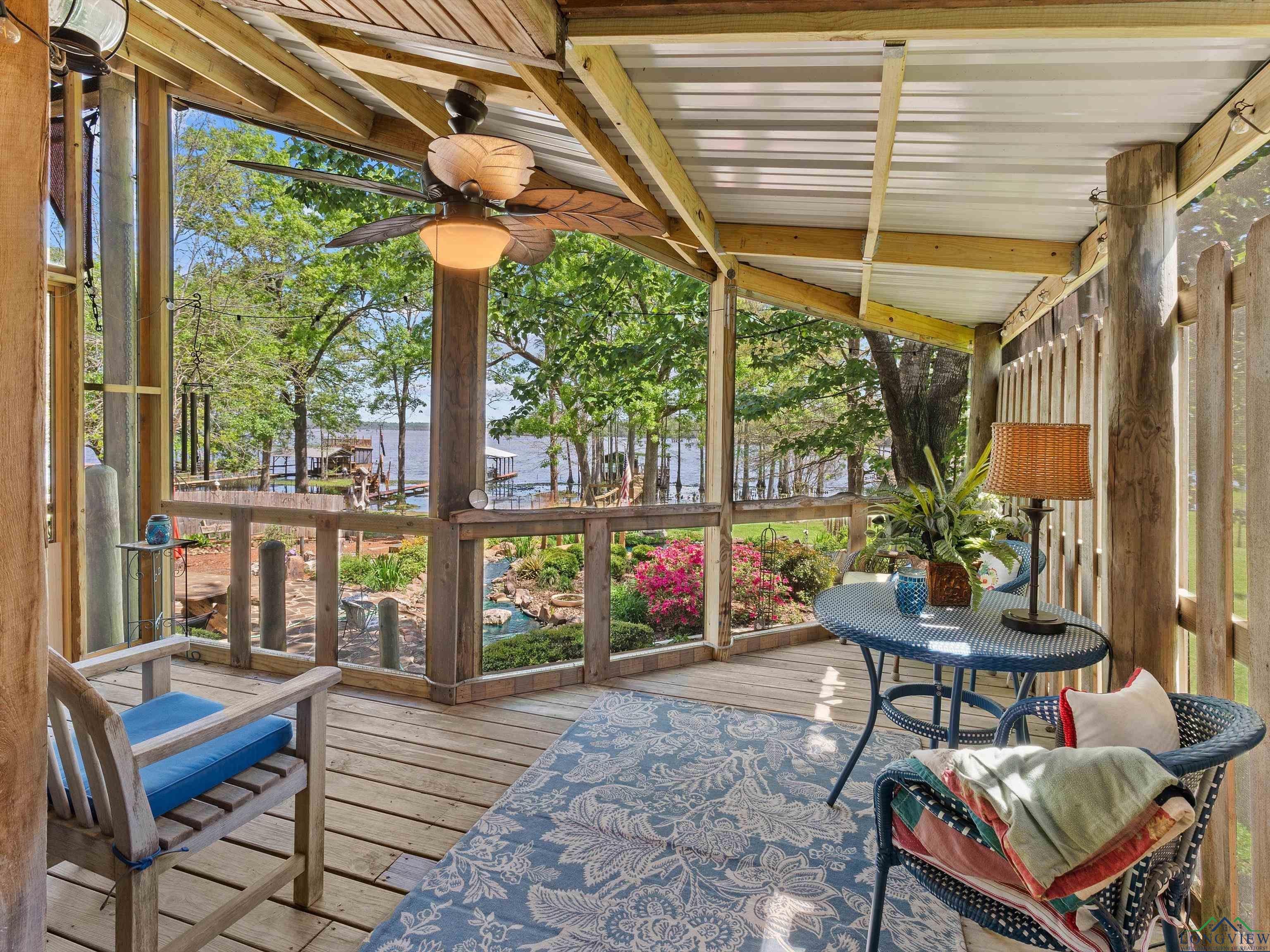 Karnack, Texas, 75661, United States, 3 Bedrooms Bedrooms, ,3 BathroomsBathrooms,Residential,For Sale,1975449