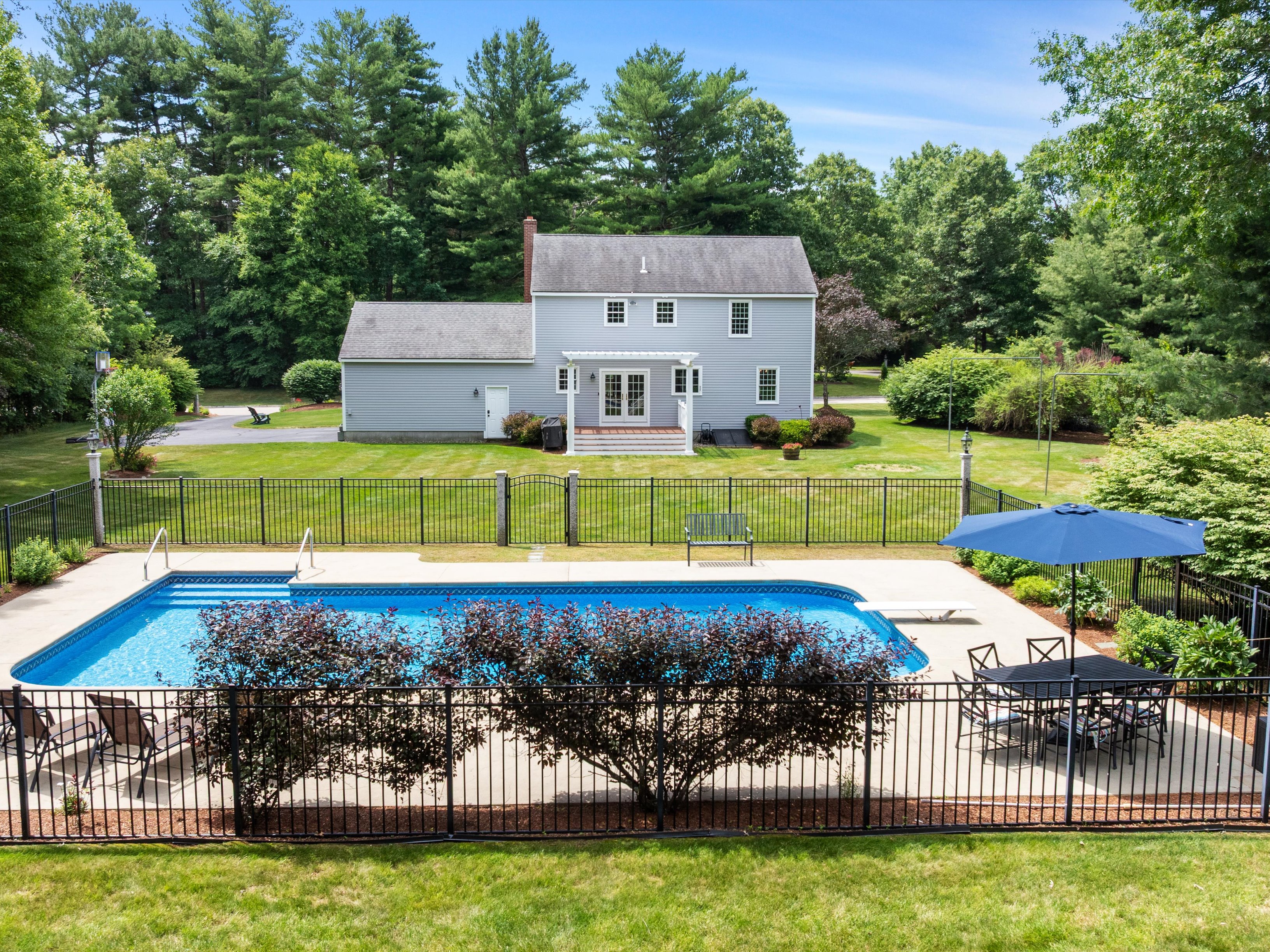  16 King Philip Path, Mendon, MA 01756 - 物件實景