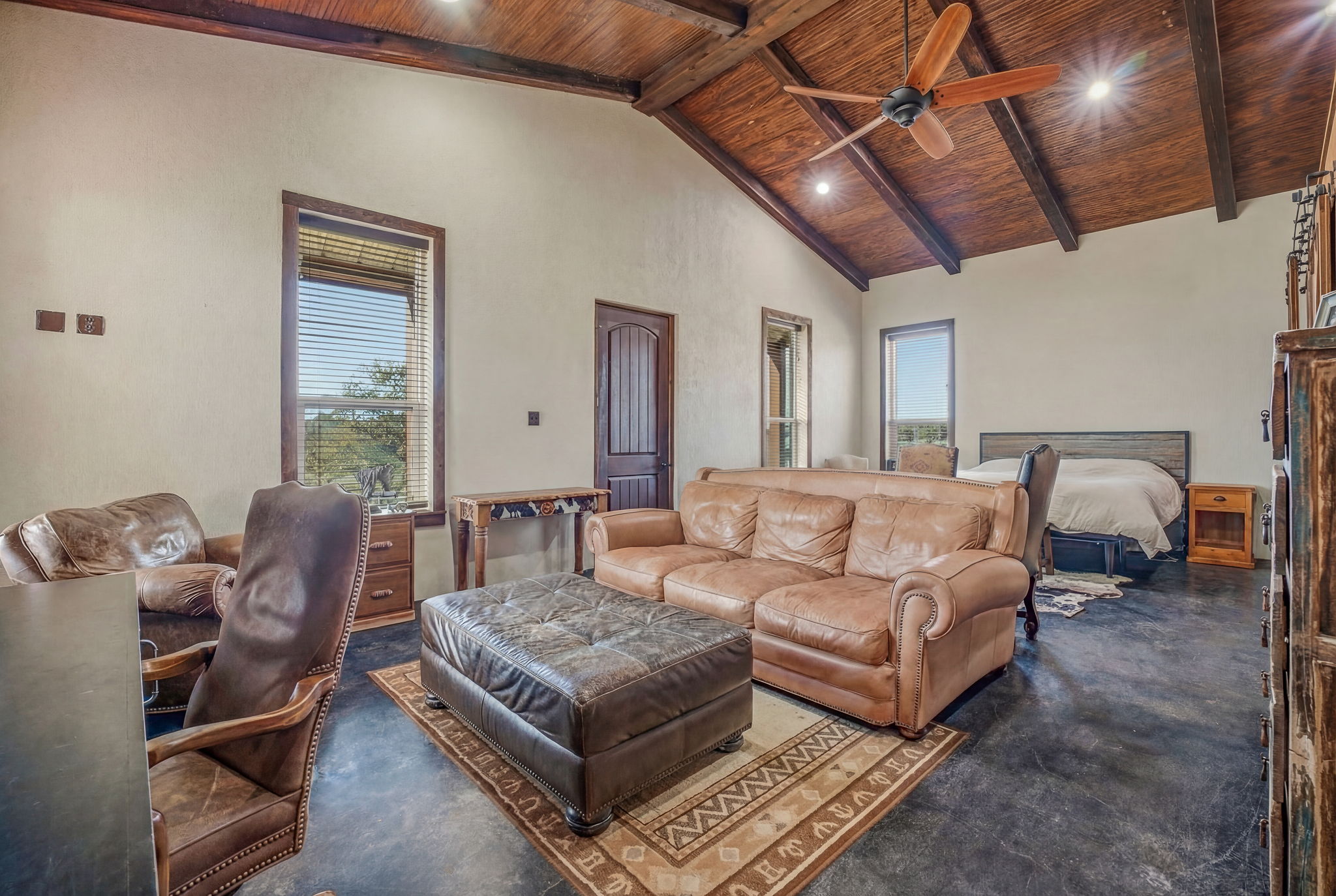  221 Silver Spur, Weatherford, TX, 76087 - 物件實景