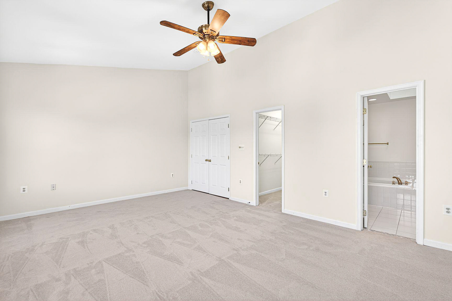  7025 Bentley Mill Place, Alexandria, VA, 22315 - 物件實景