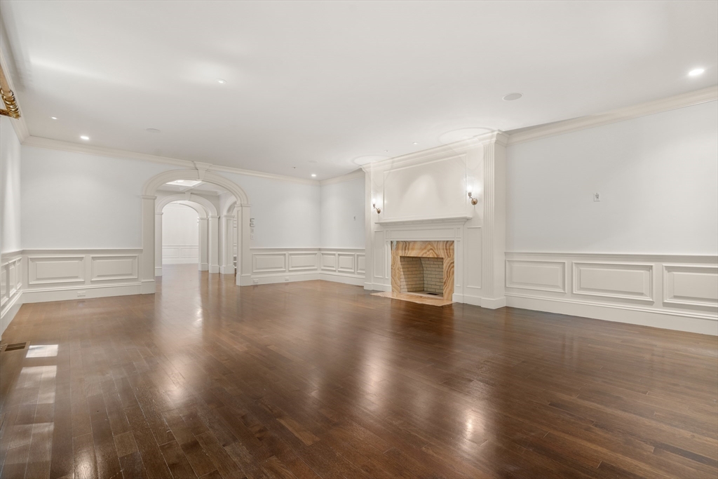 Wellesley, Massachusetts, 02482, United States, 6 Bedrooms Bedrooms, ,10 BathroomsBathrooms,Residential,For Sale,1794537