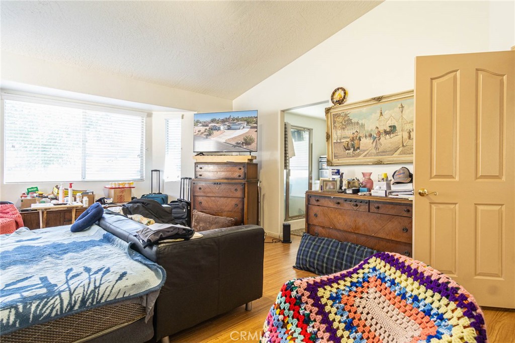 Apple Valley, California, 92308, United States, 4 Bedrooms Bedrooms, ,2 BathroomsBathrooms,Residential,For Sale,1974217