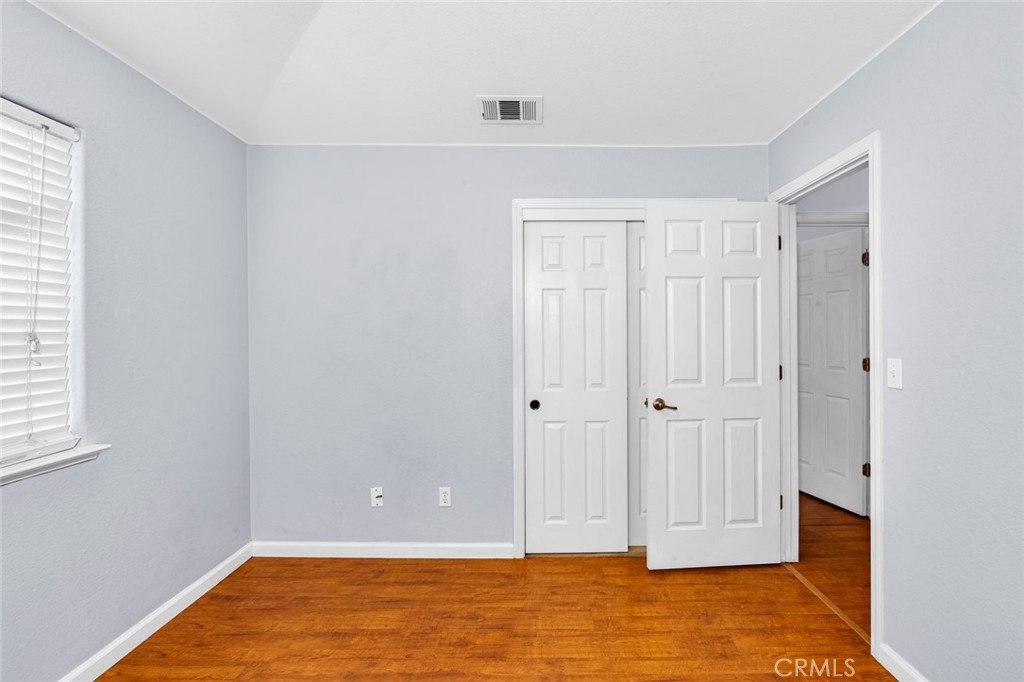 Los Banos, California, 93635, United States, 5 Bedrooms Bedrooms, ,3 BathroomsBathrooms,Residential,For Sale,1887917