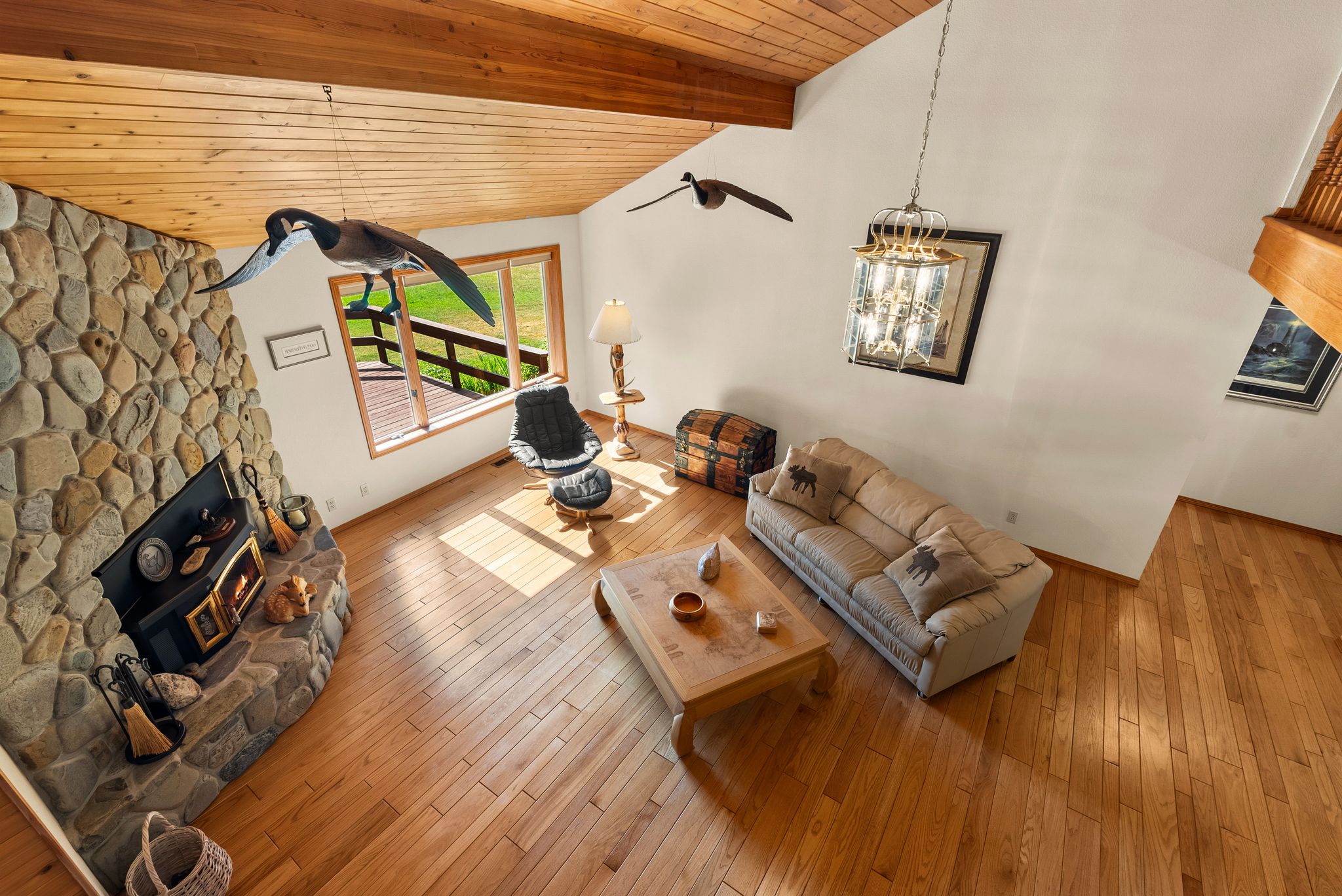 Sandpoint, Idaho, 83864, United States, 3 Bedrooms Bedrooms, ,3 BathroomsBathrooms,Residential,For Sale,1998118